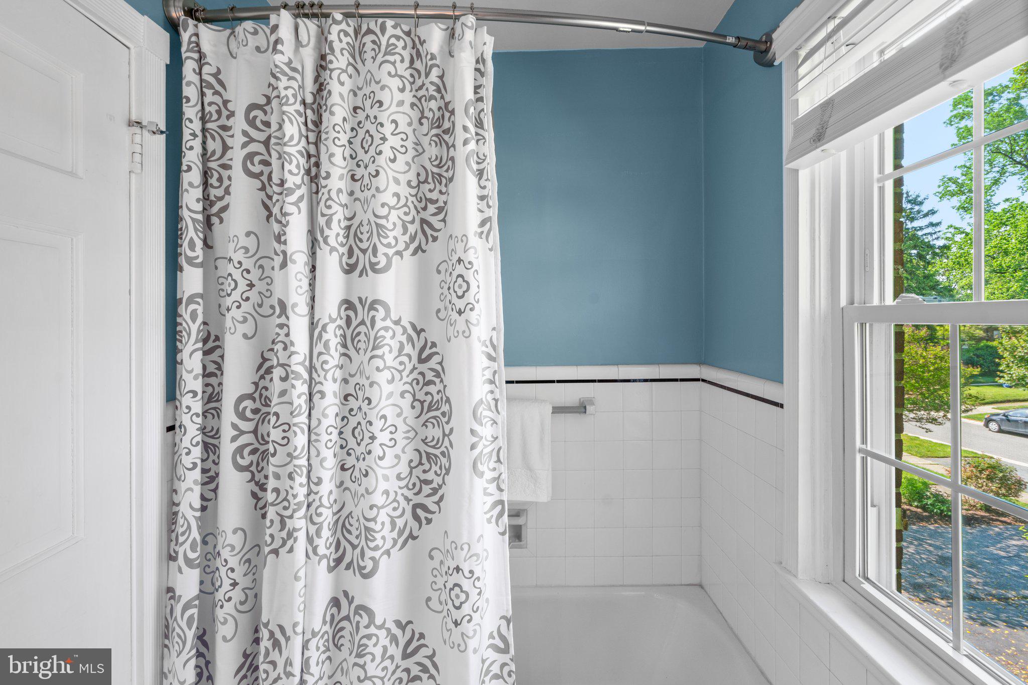 OVERBROOK - Residential