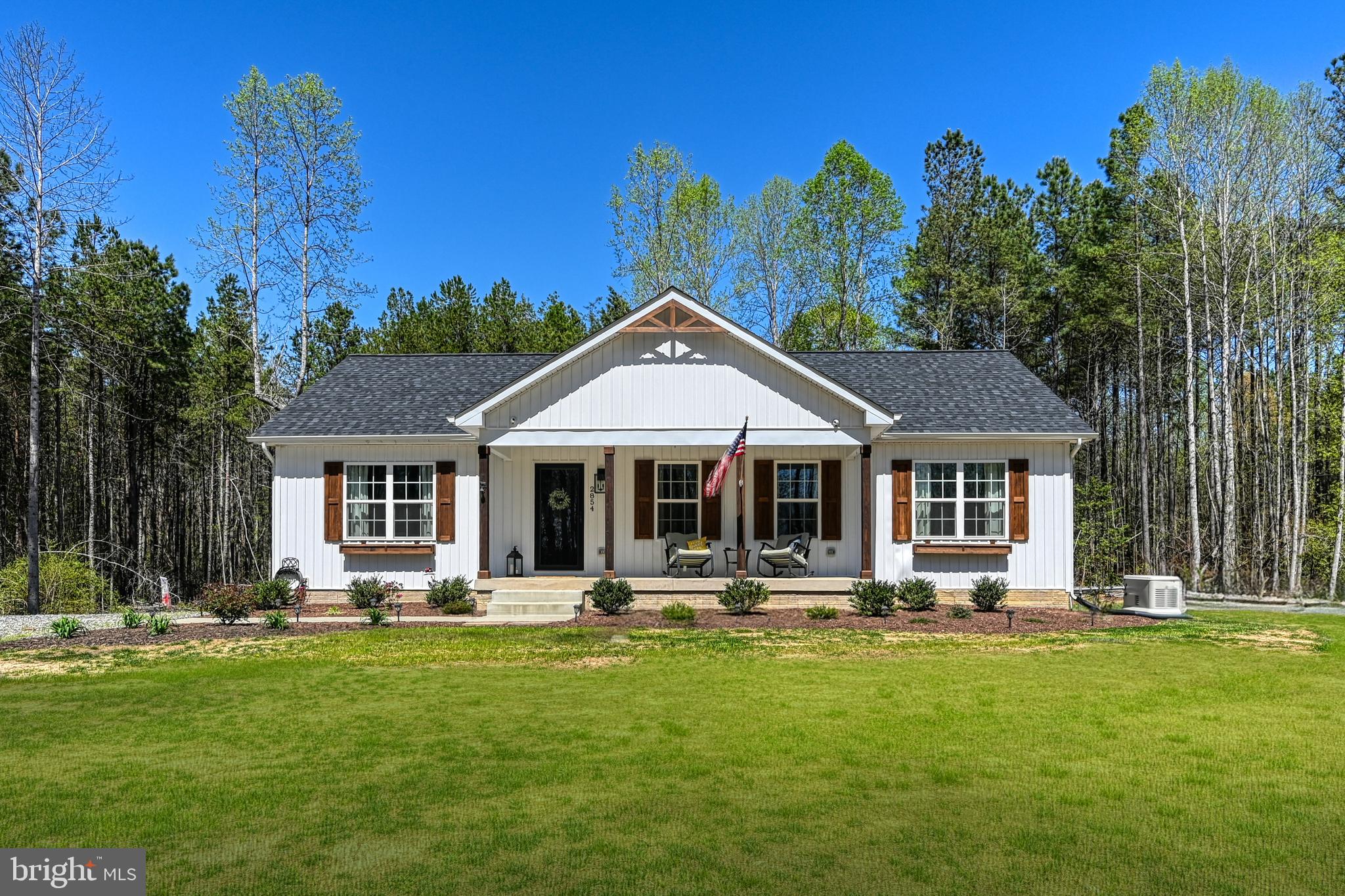 LAKE ANNA CROSSING - Residential