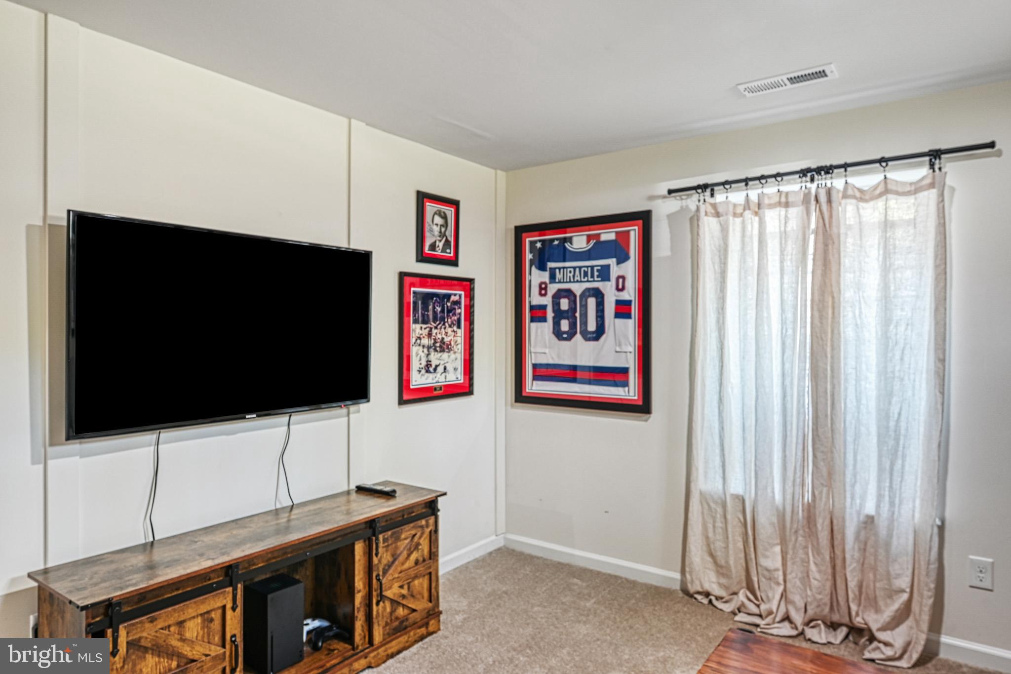 LAKE ANNA CROSSING - Residential