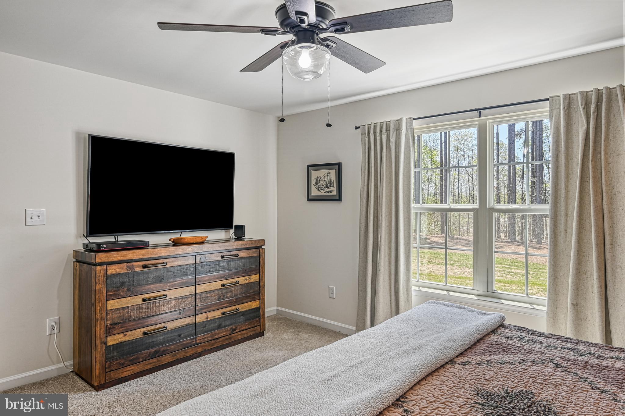 LAKE ANNA CROSSING - Residential