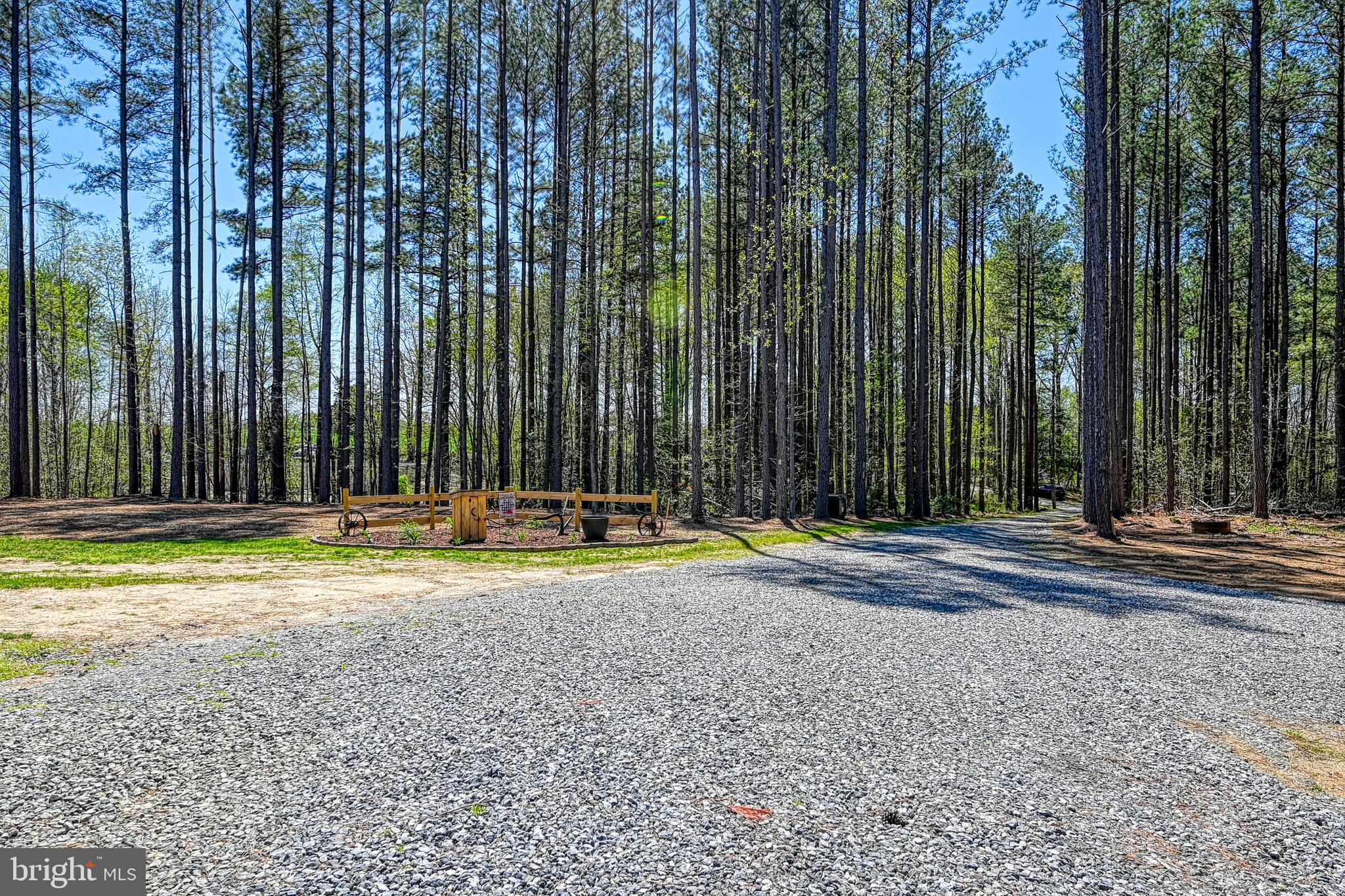 LAKE ANNA CROSSING - Residential