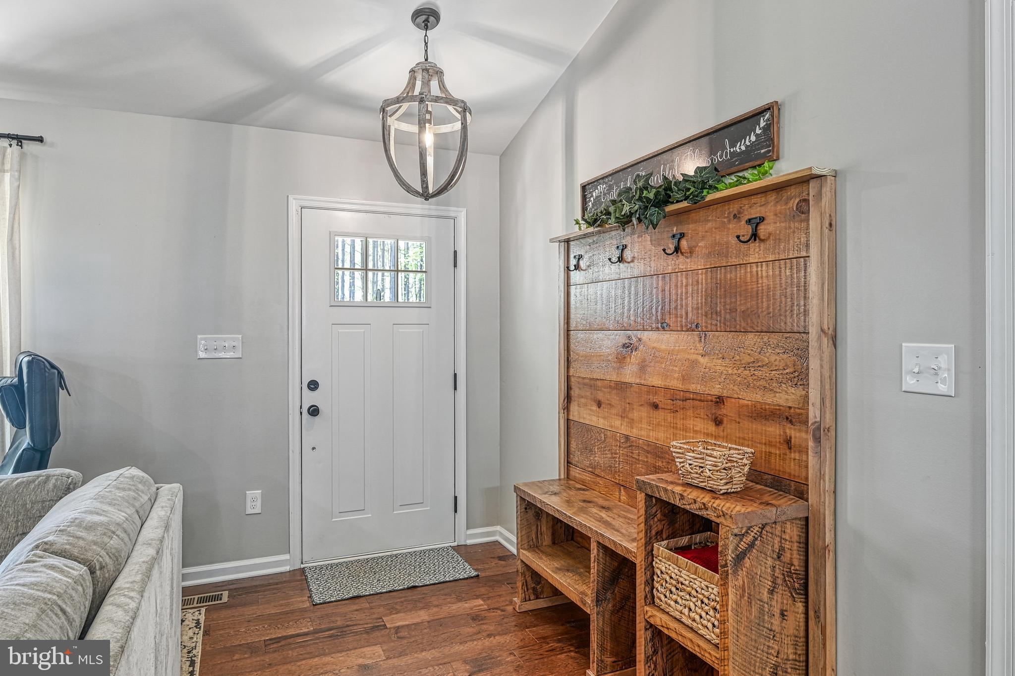 LAKE ANNA CROSSING - Residential