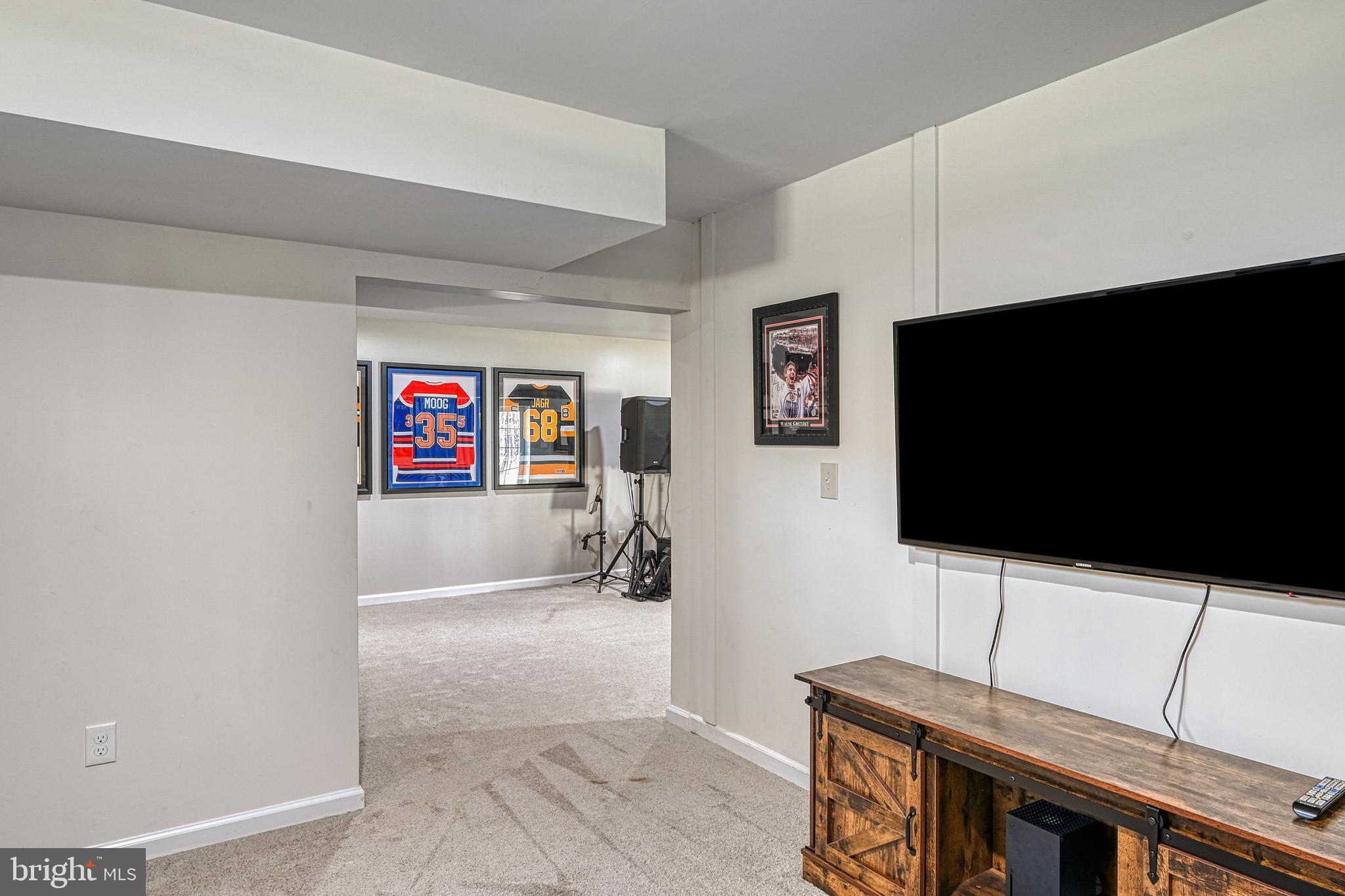 LAKE ANNA CROSSING - Residential