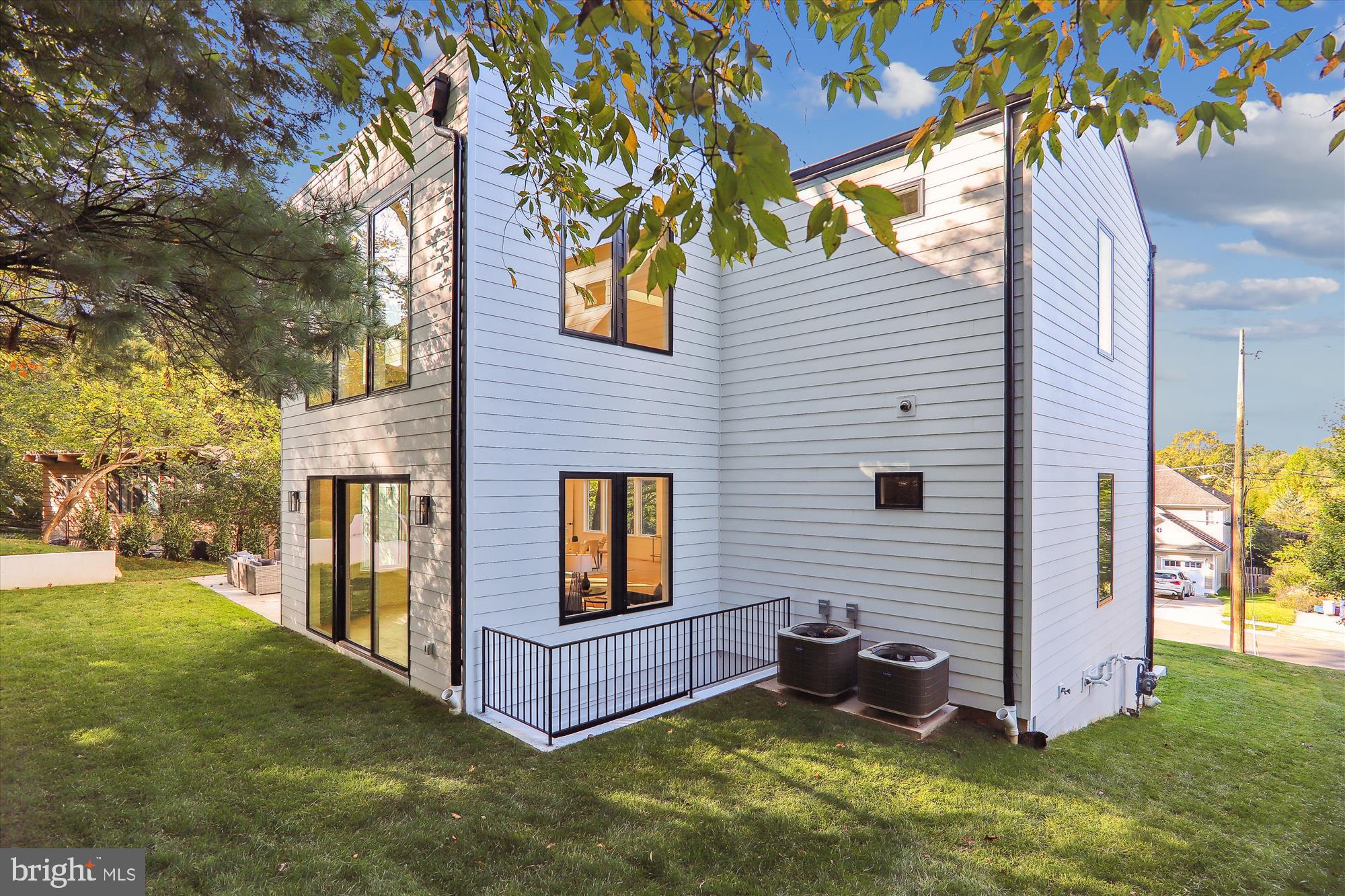 BANNOCKBURN - Residential