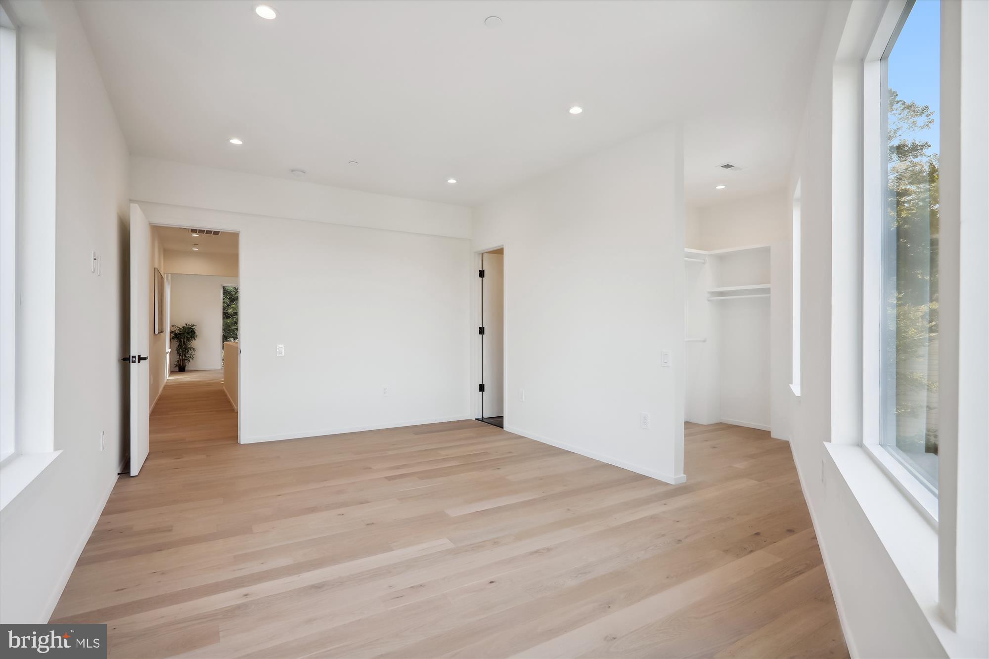 BANNOCKBURN - Residential