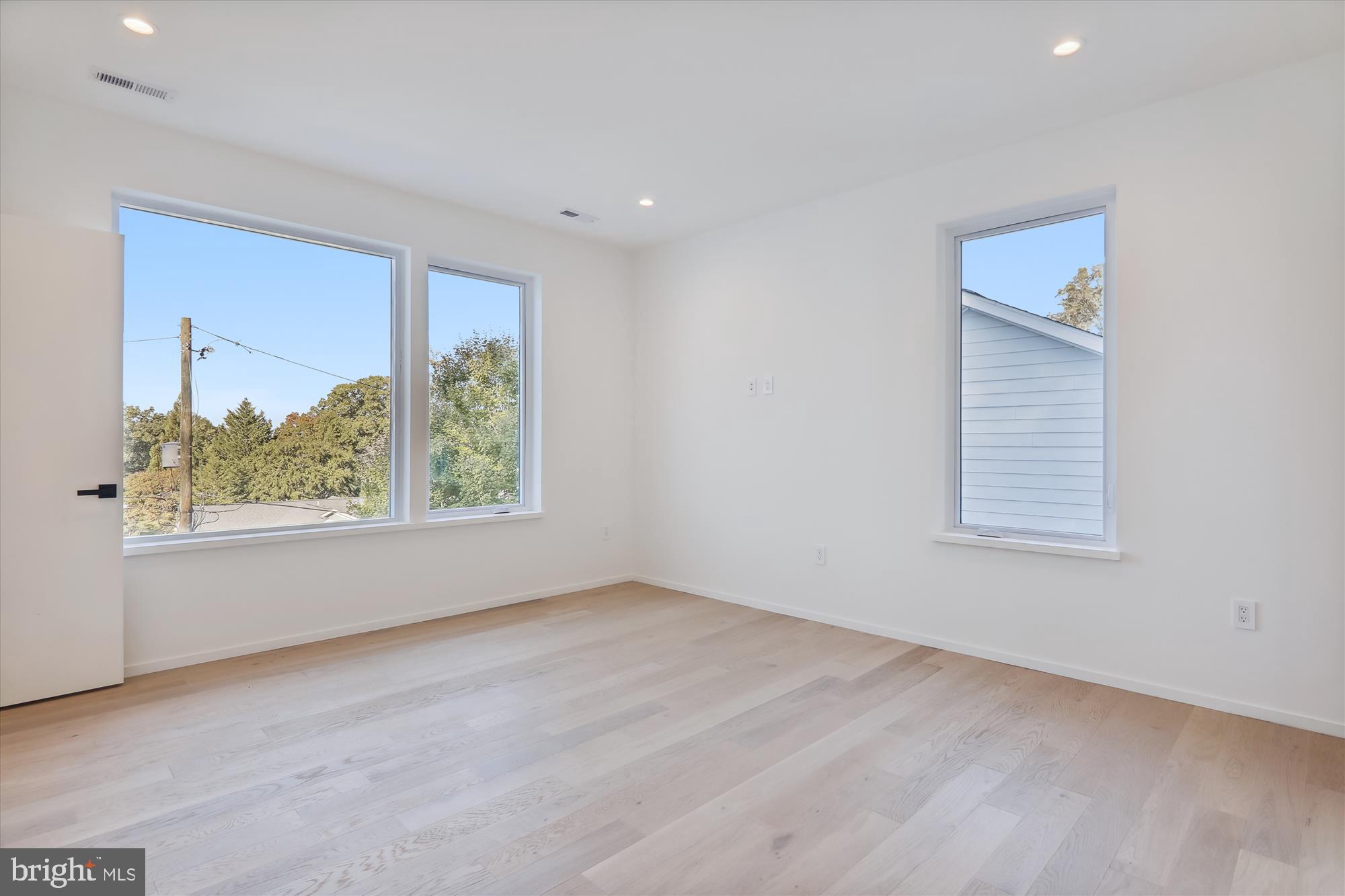 BANNOCKBURN - Residential