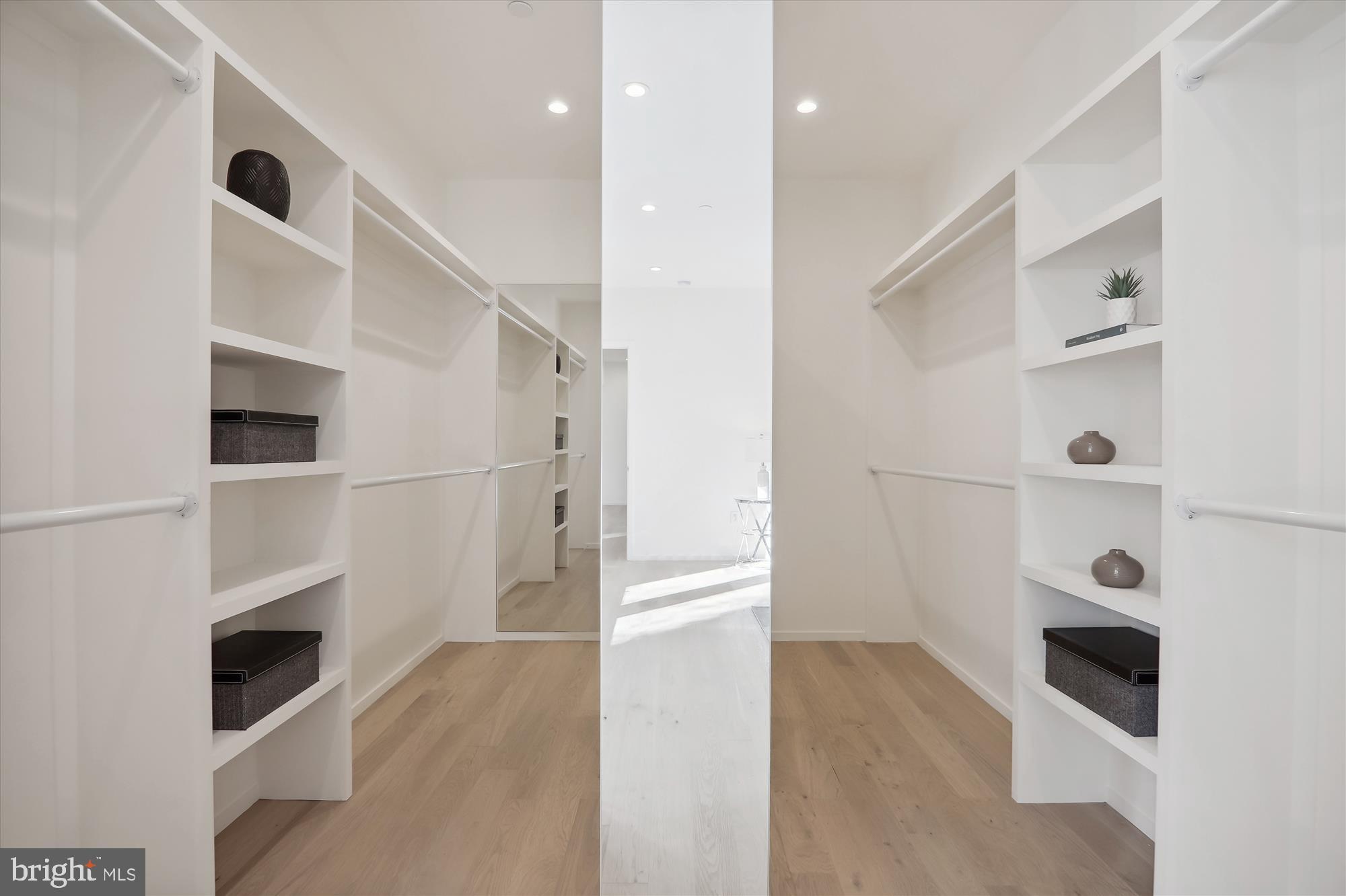 BANNOCKBURN - Residential