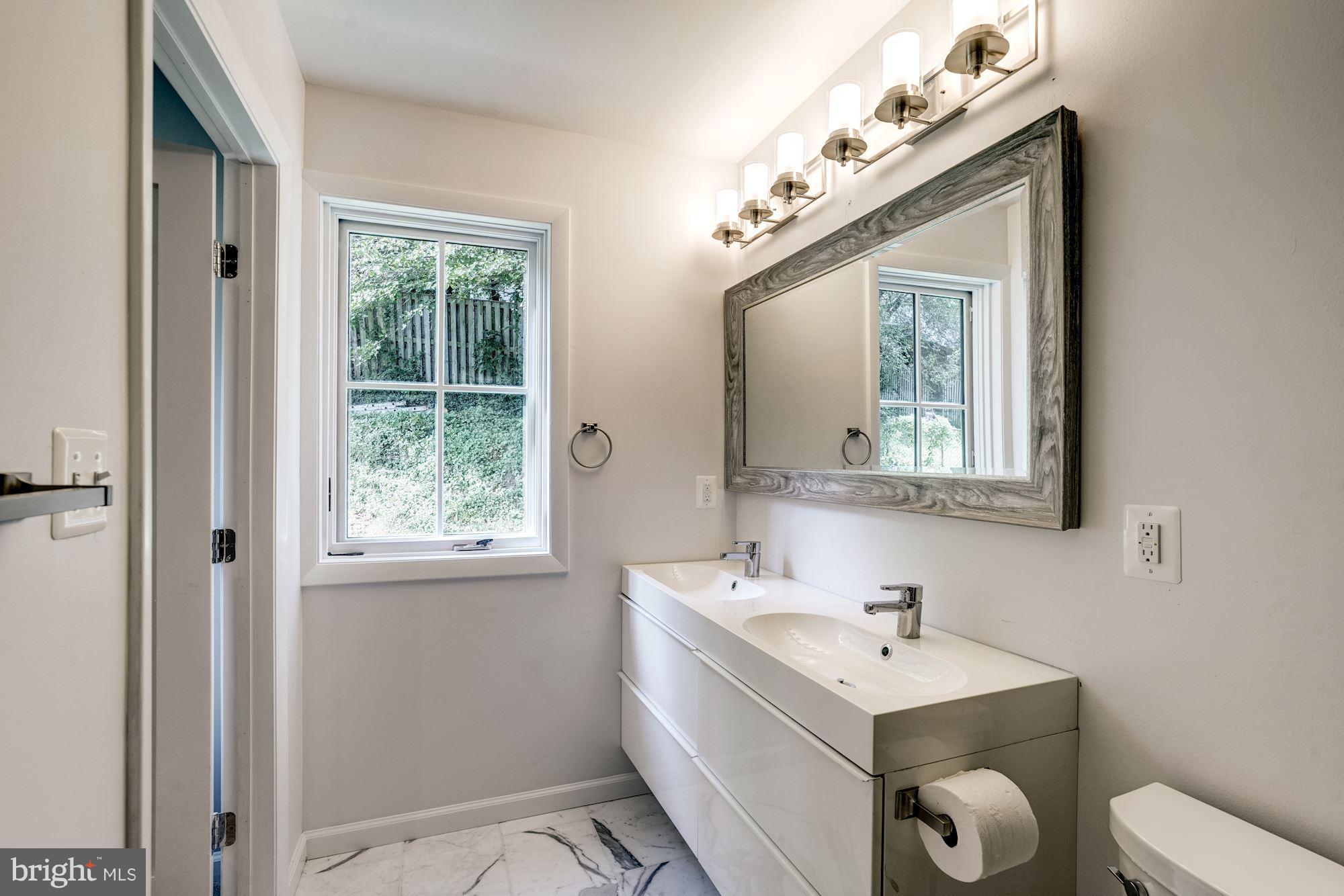 LACEY FOREST - Residential