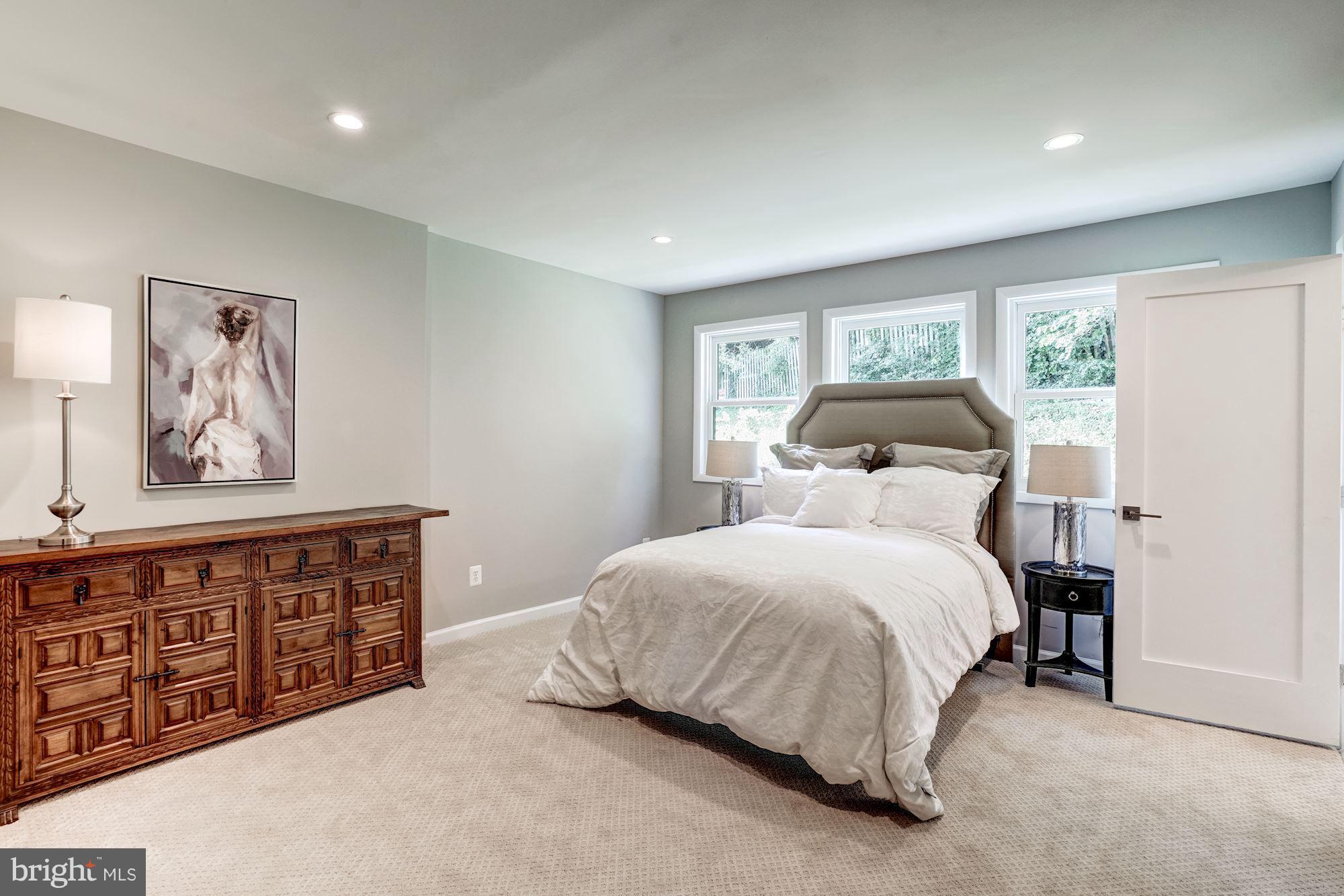 LACEY FOREST - Residential