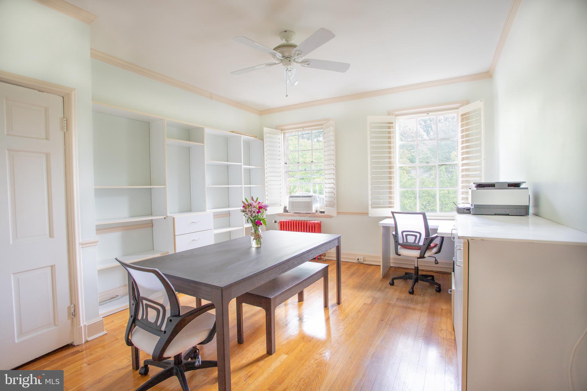 ROLAND PARK - Residential Lease