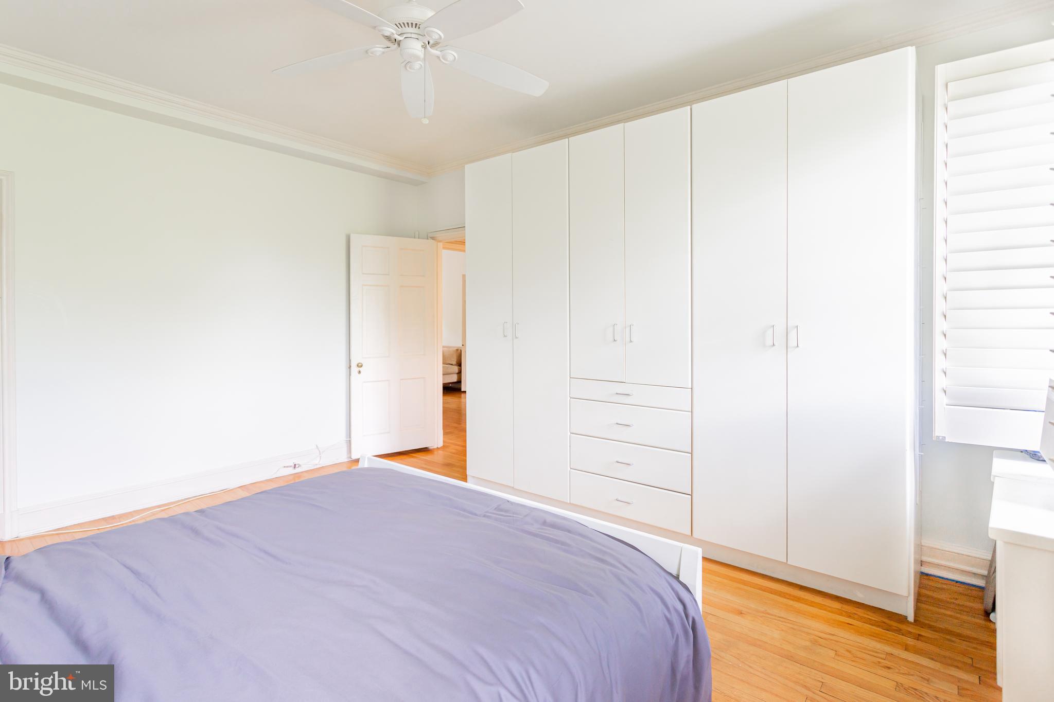 ROLAND PARK - Residential Lease