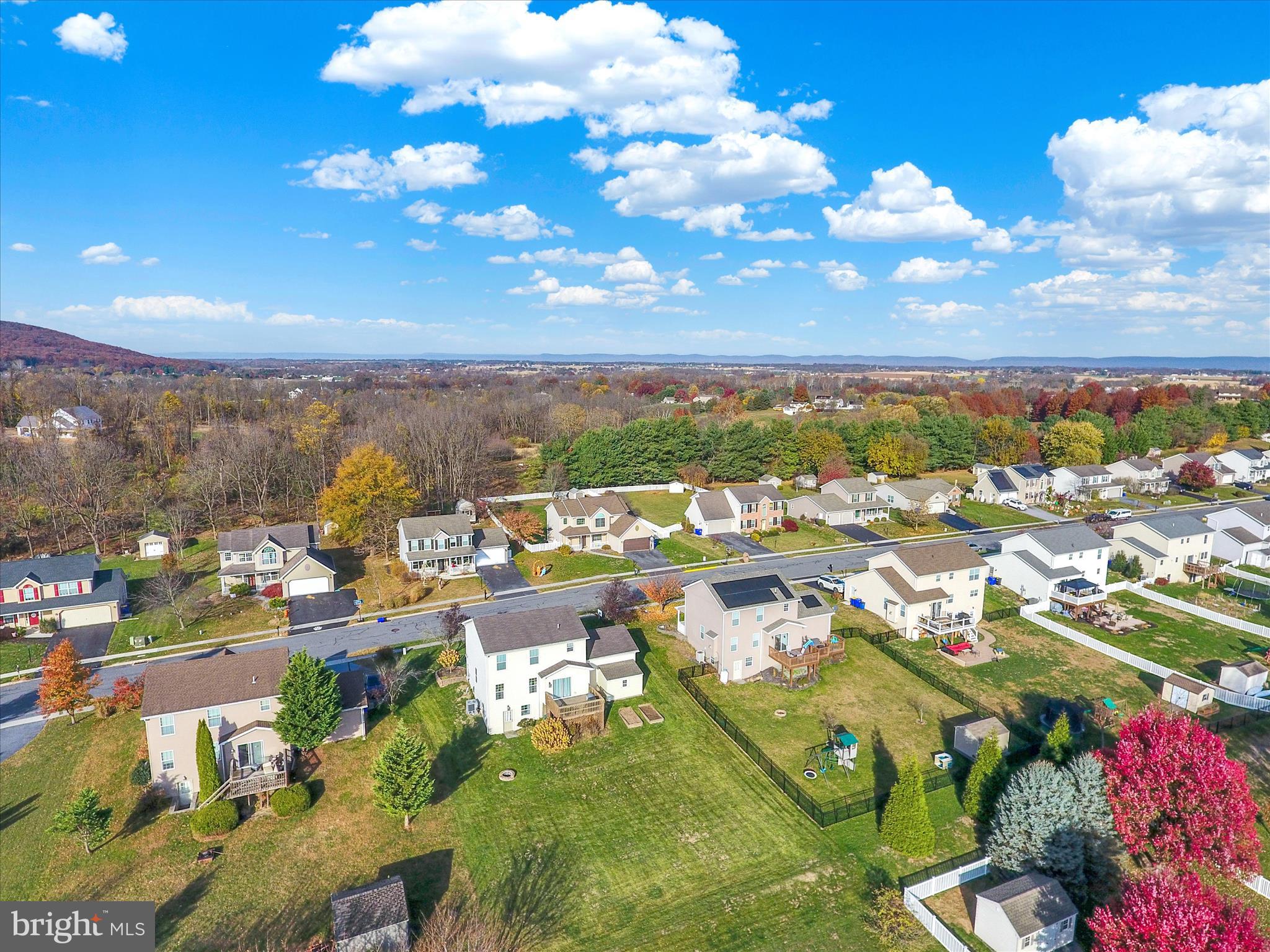 SOUTH MOUNTAIN ESTATES - Residential