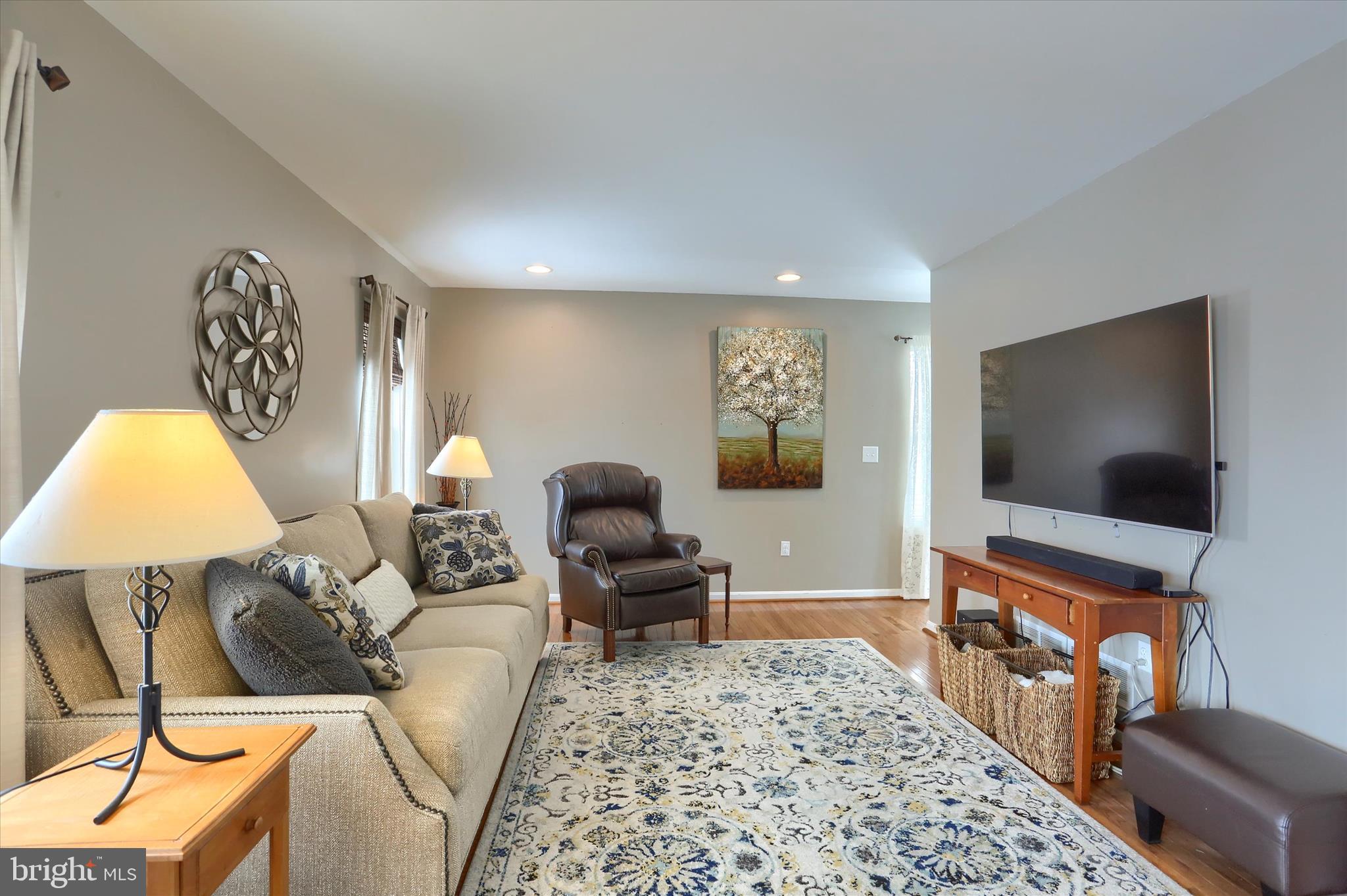 SOUTH MOUNTAIN ESTATES - Residential