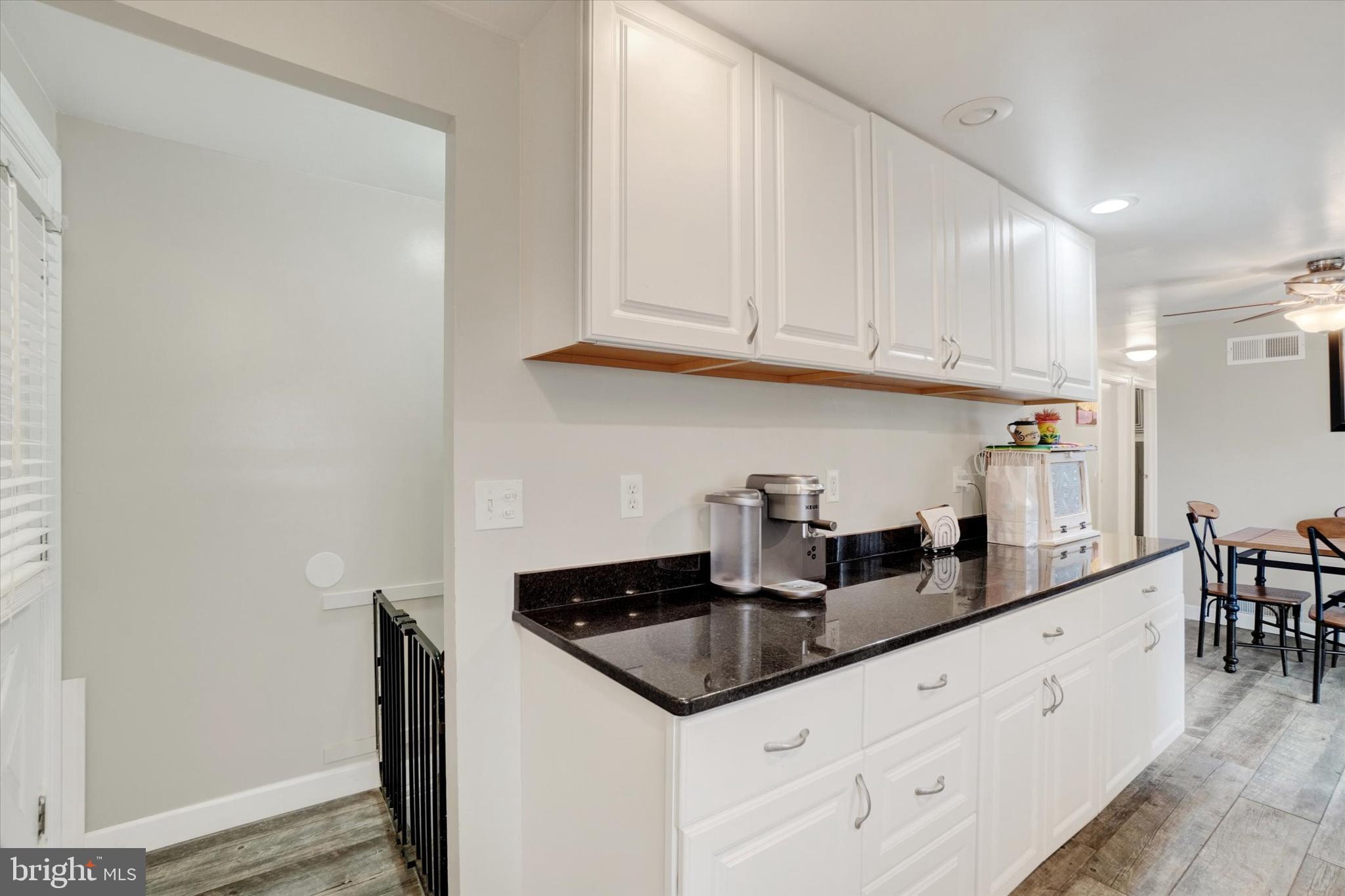 WINDSOR TWP - Residential