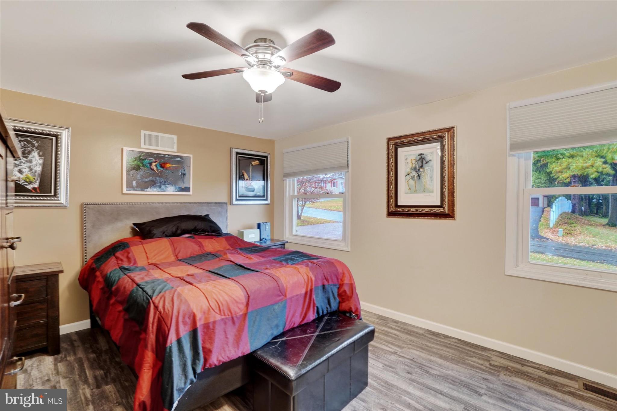 WINDSOR TWP - Residential