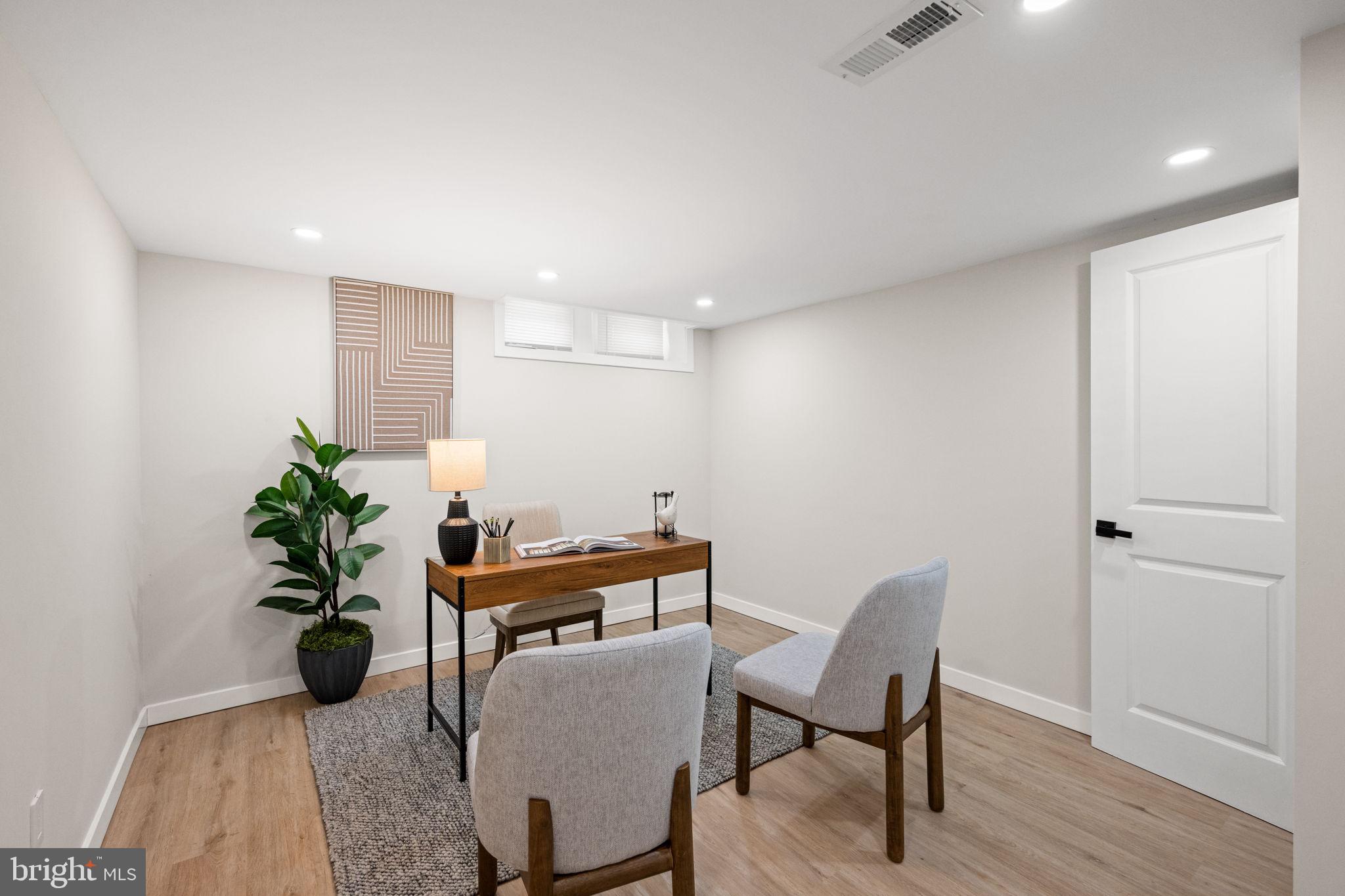 MIDDLE EAST - Residential