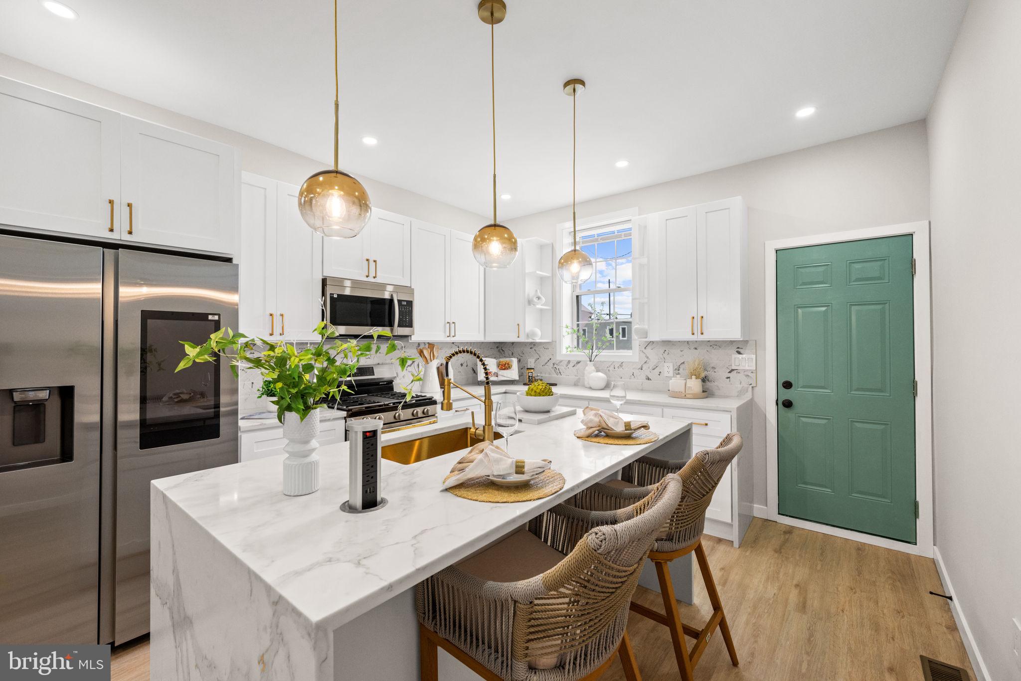 MIDDLE EAST - Residential