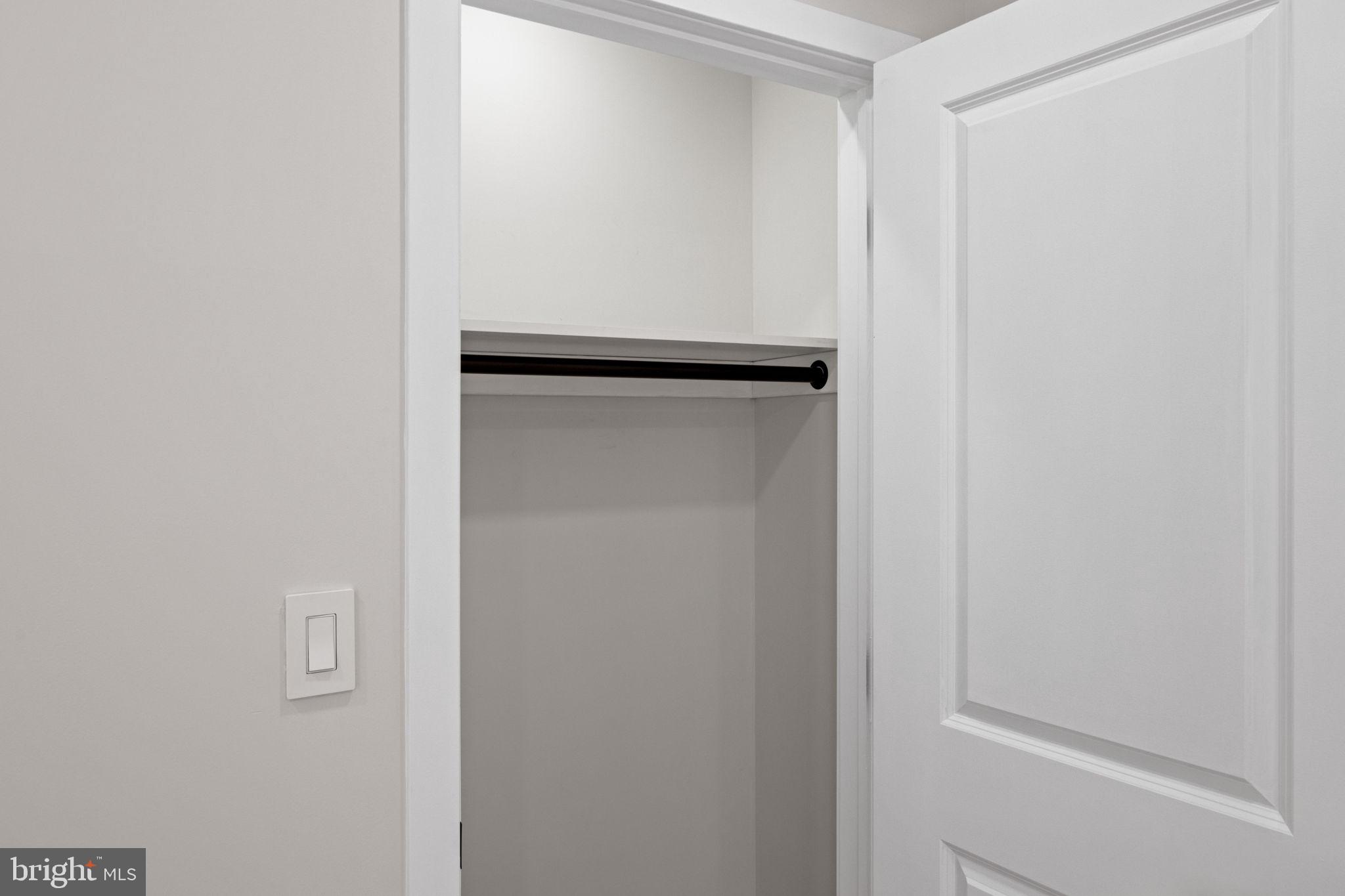 MIDDLE EAST - Residential