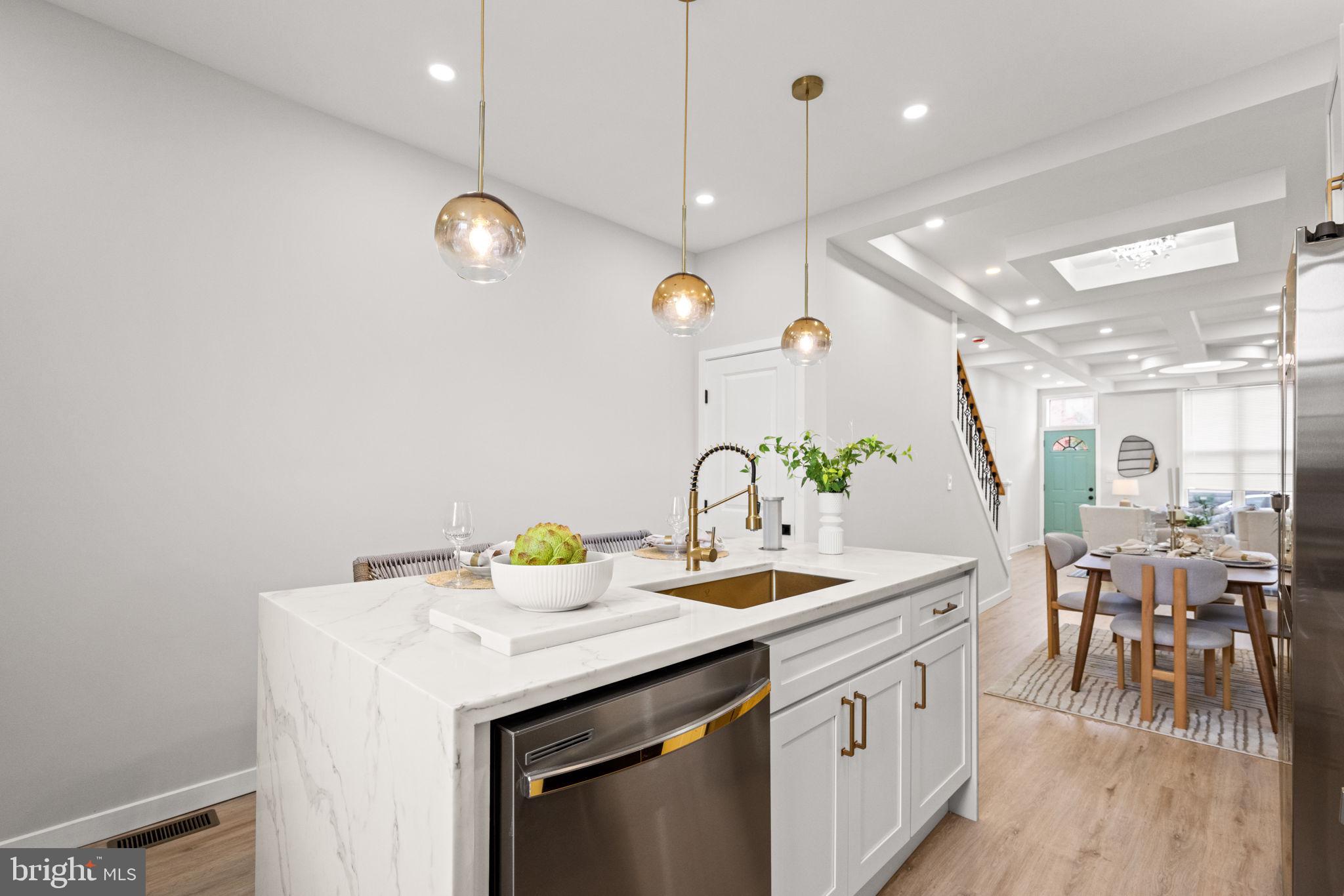 MIDDLE EAST - Residential