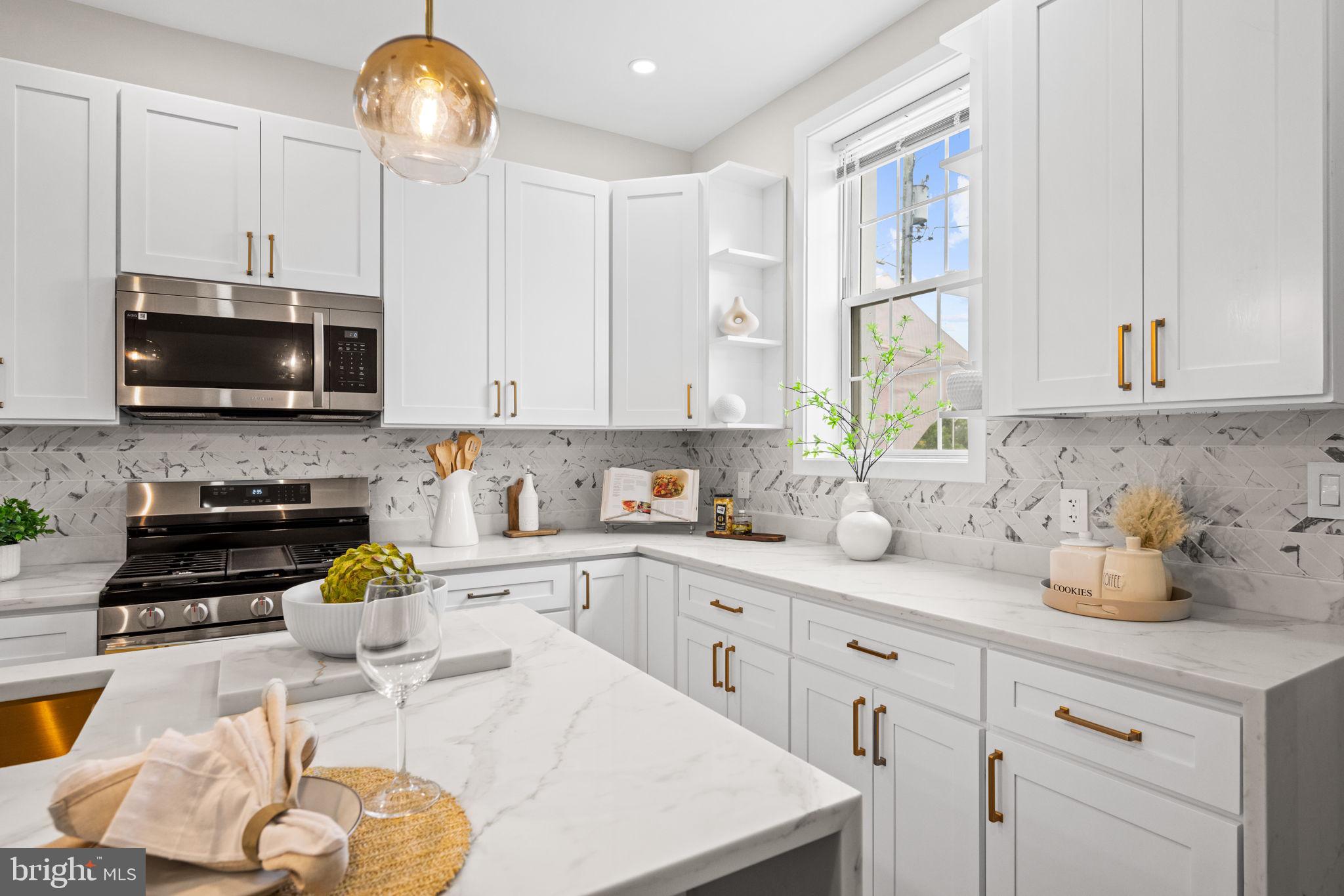 MIDDLE EAST - Residential