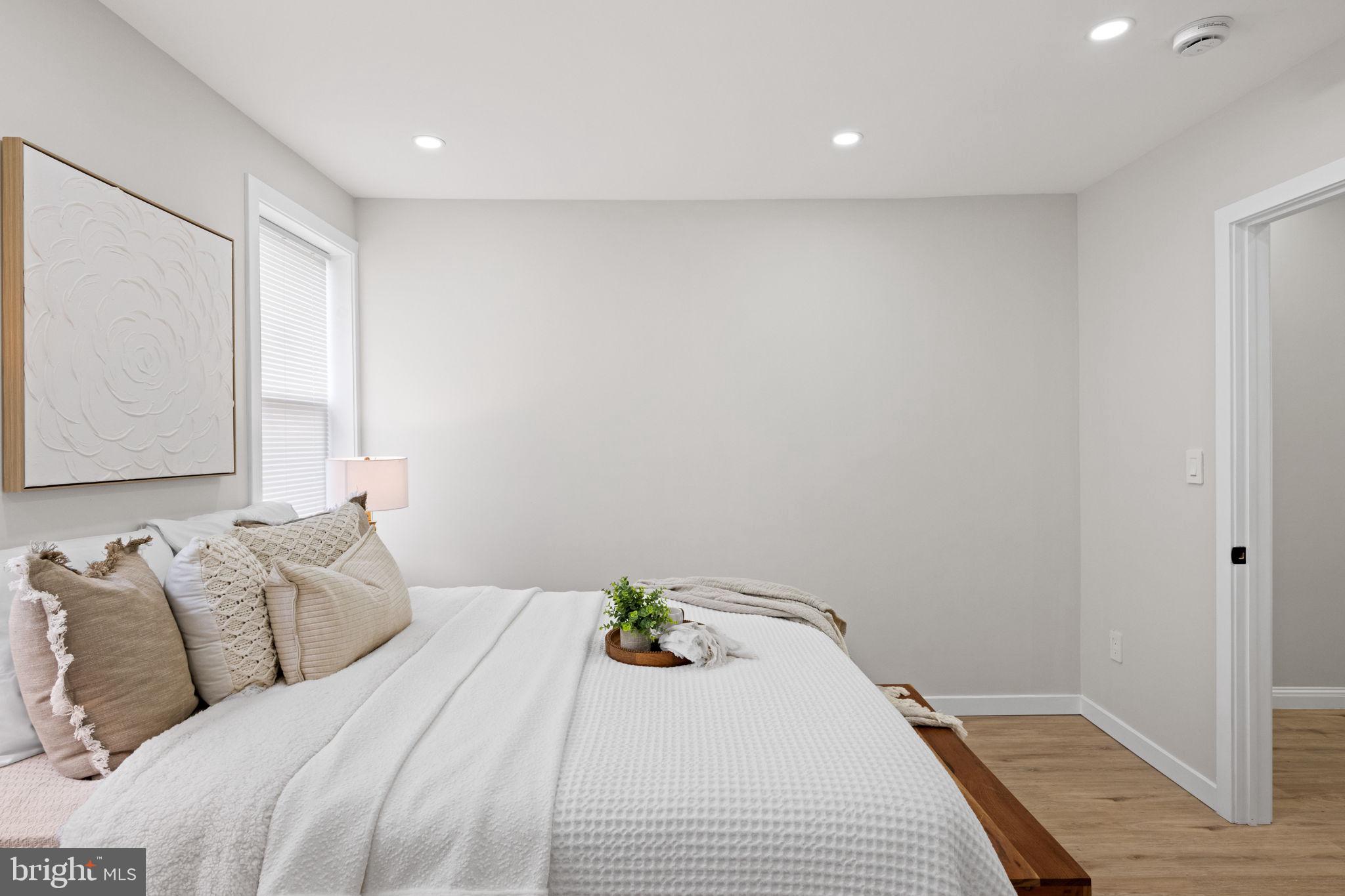 MIDDLE EAST - Residential