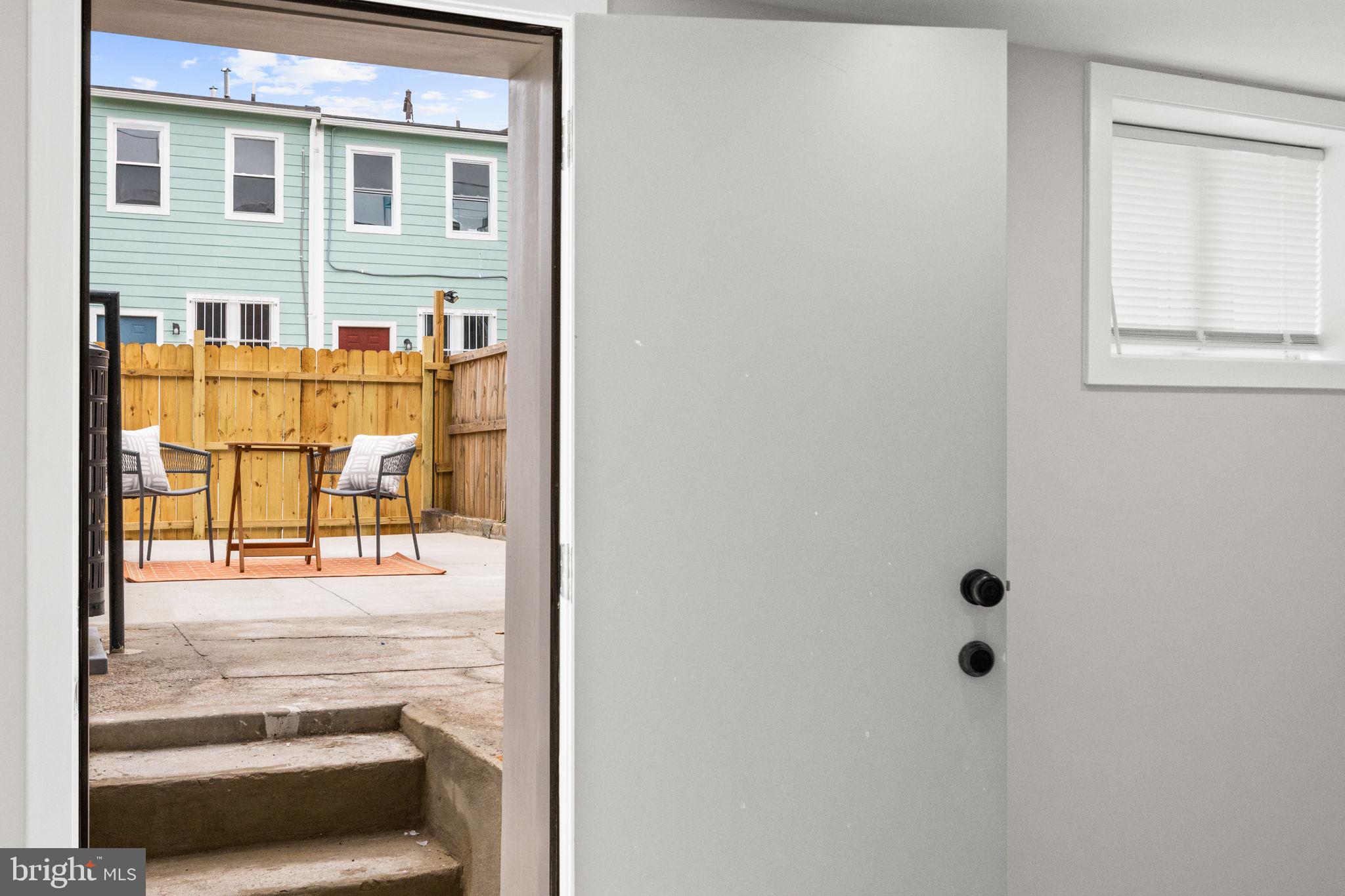 MIDDLE EAST - Residential