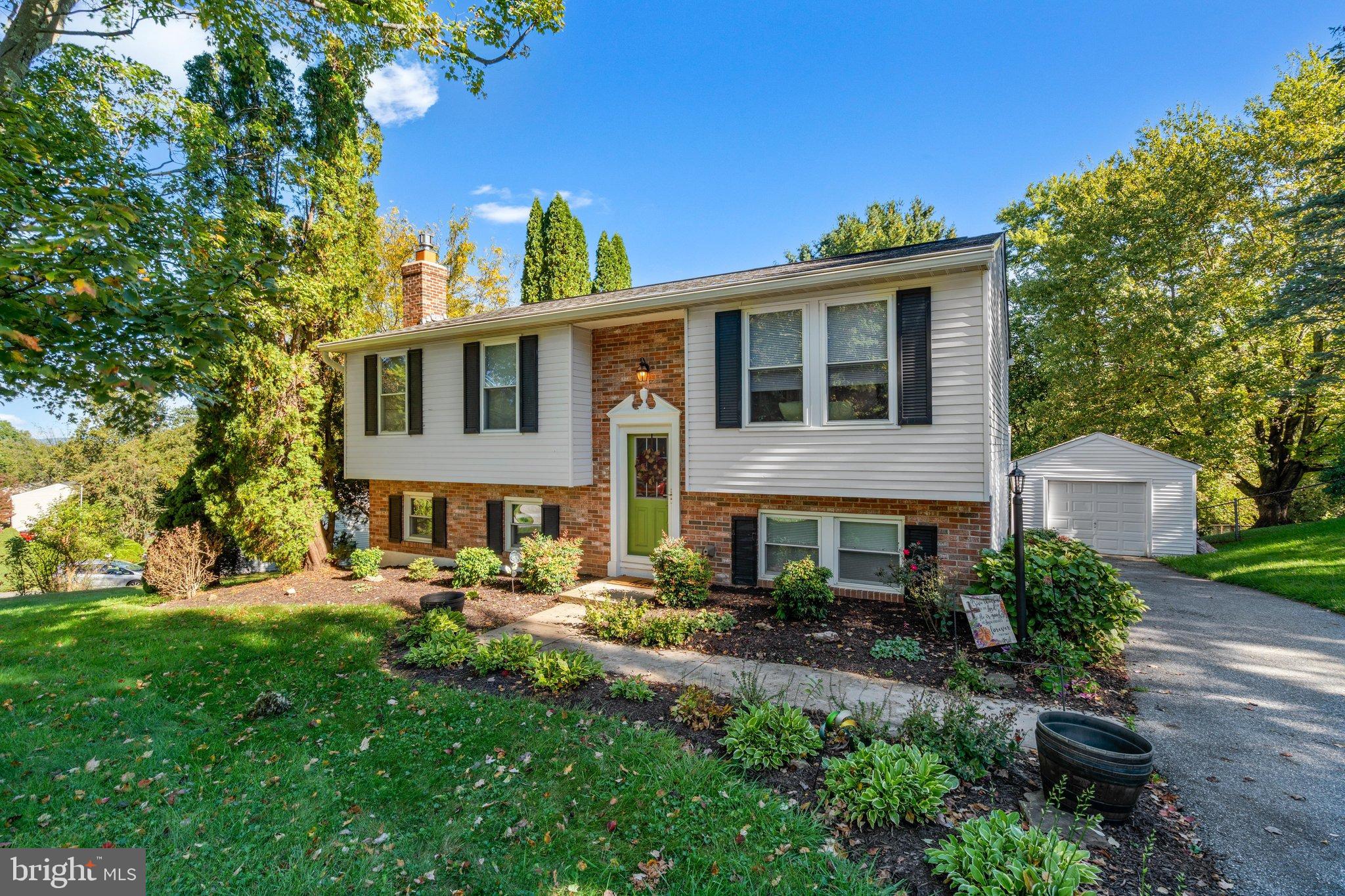 7093 SHALE COURT
