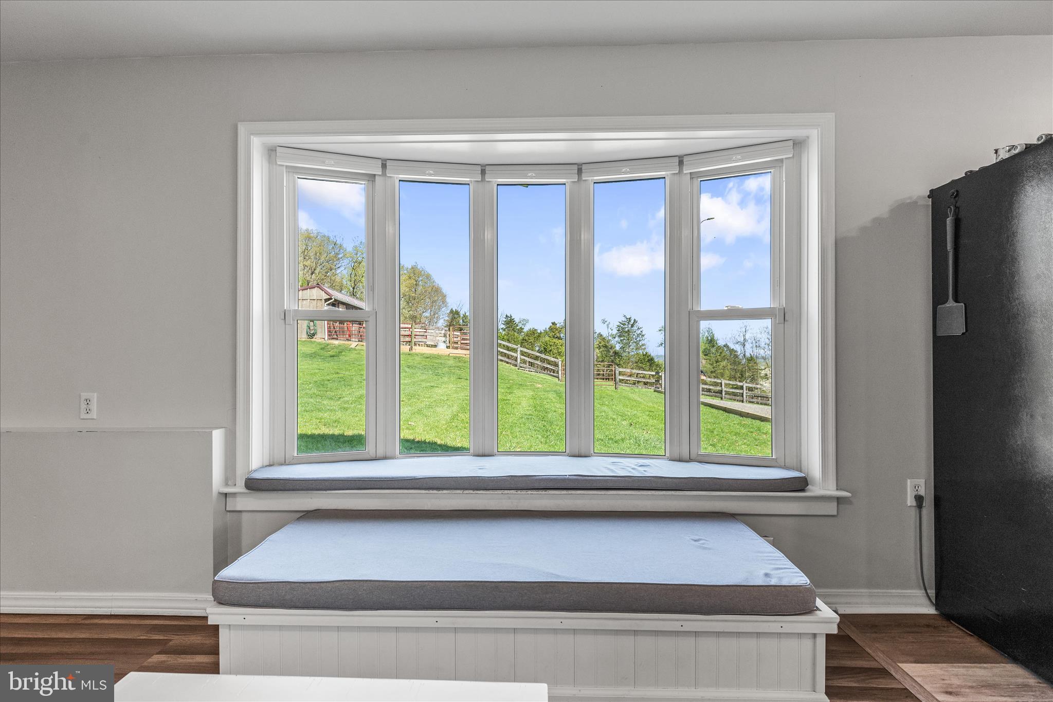 NONE, RURAL - Residential