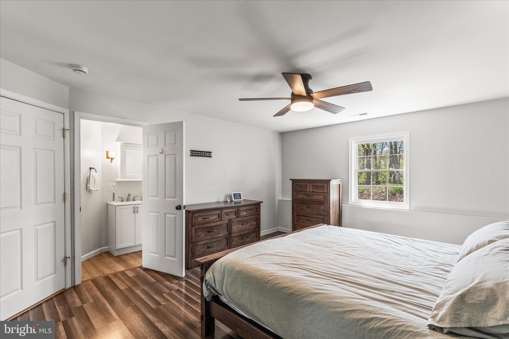 NONE, RURAL - Residential