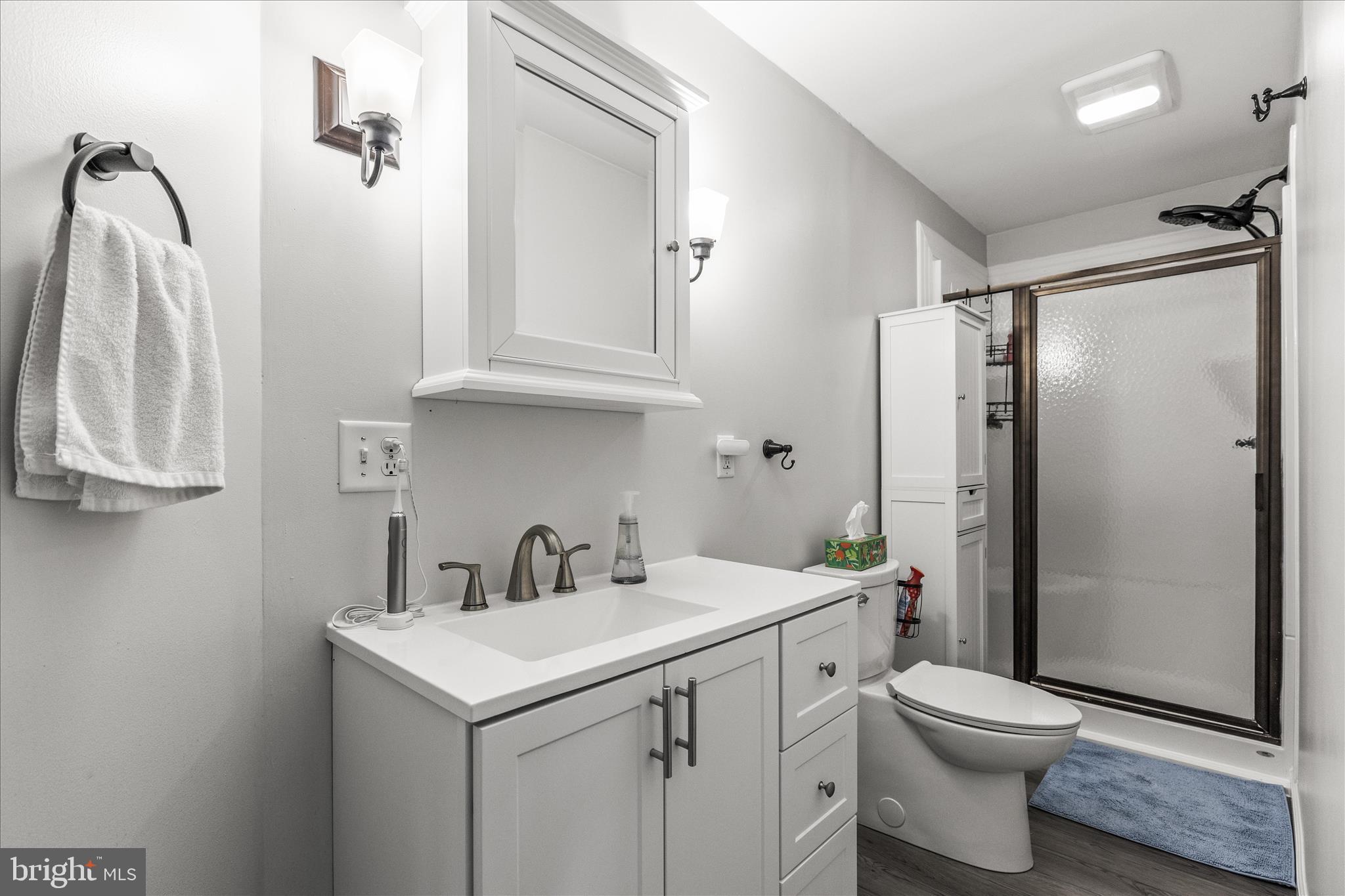 NONE, RURAL - Residential