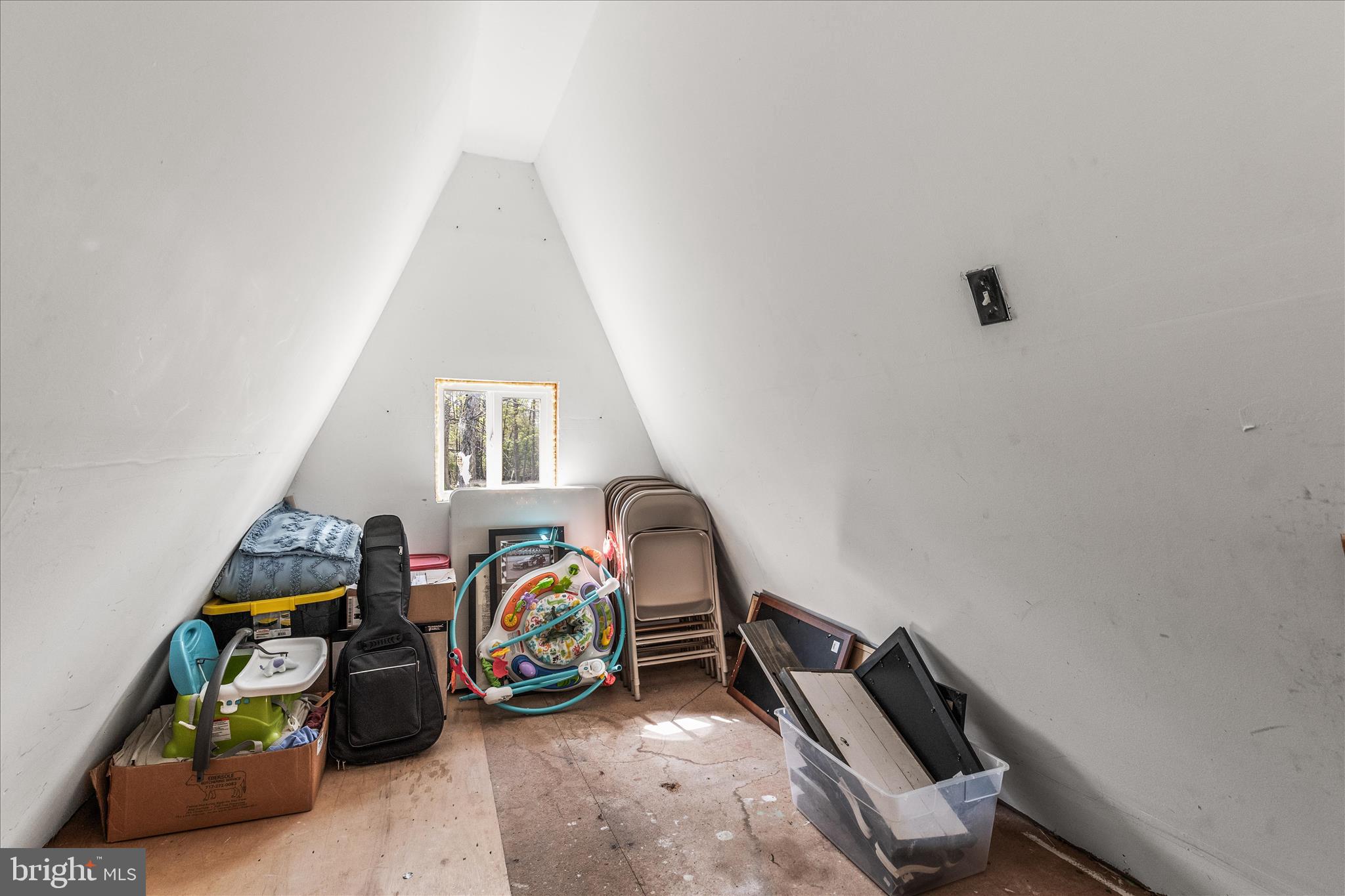 NONE, RURAL - Residential