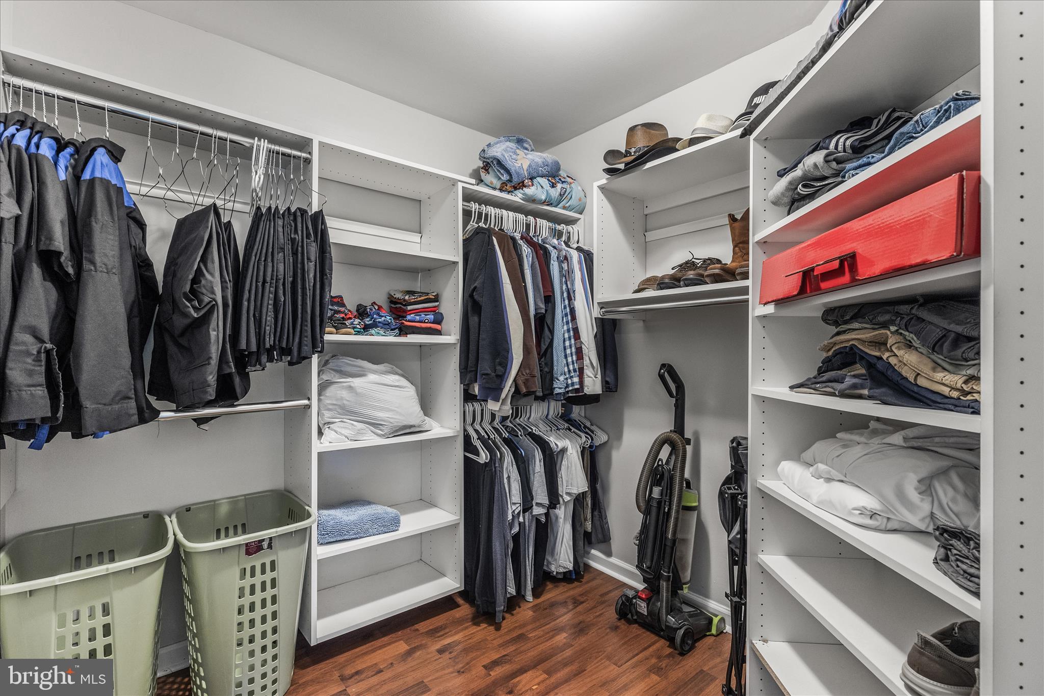 NONE, RURAL - Residential