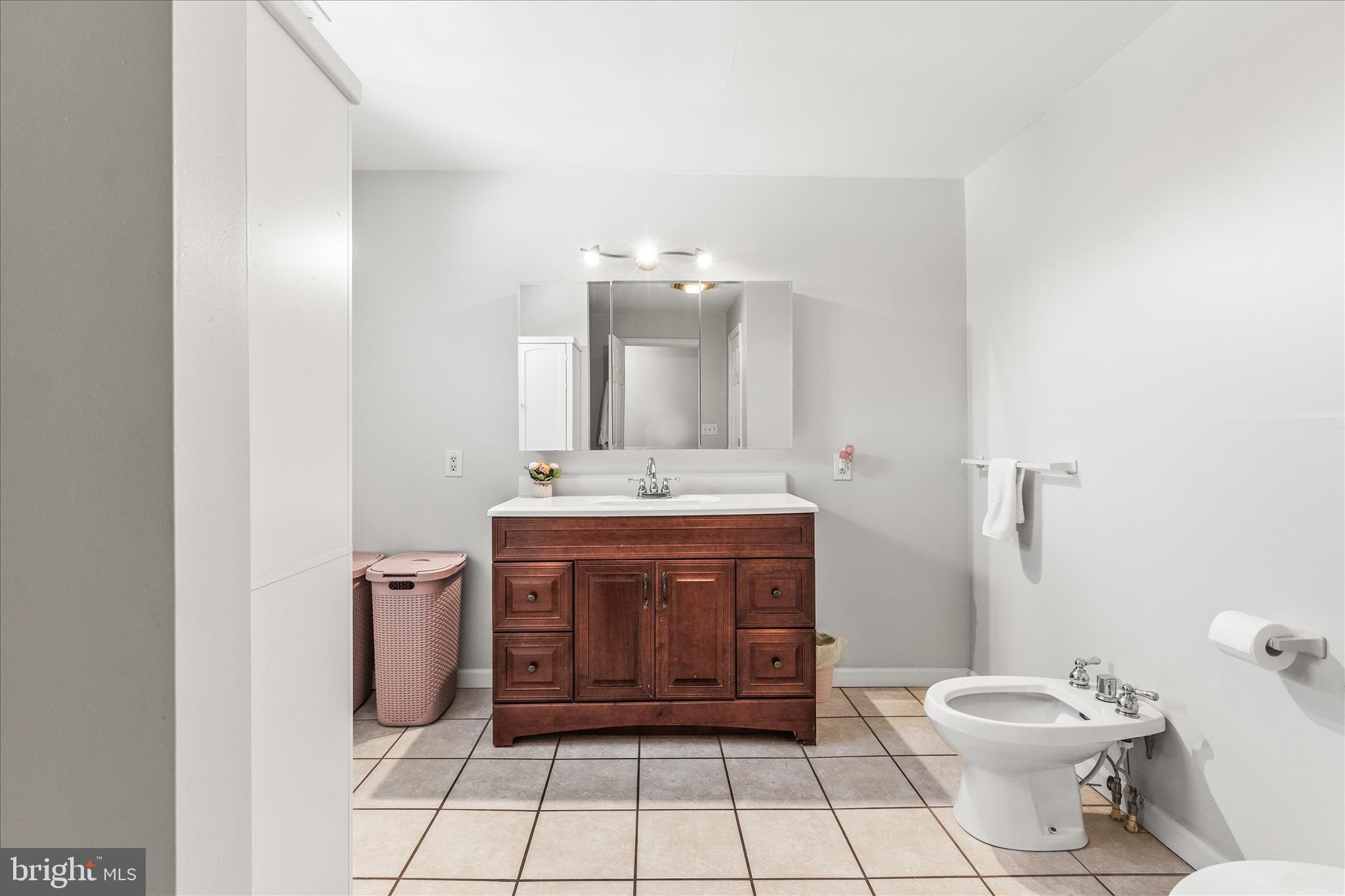 NONE, RURAL - Residential