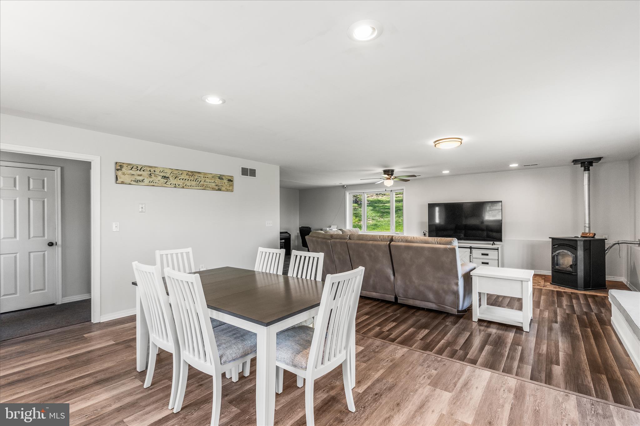 NONE, RURAL - Residential