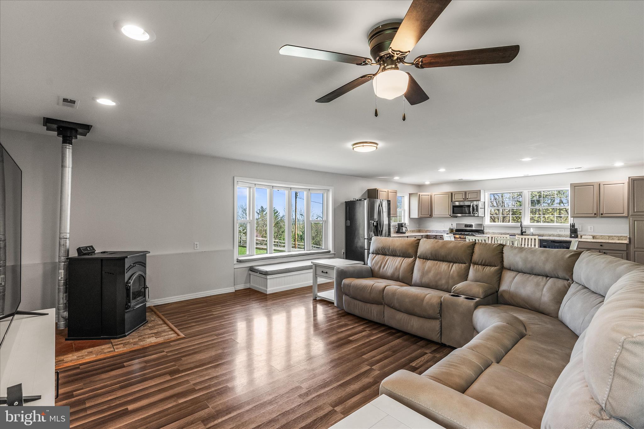 NONE, RURAL - Residential