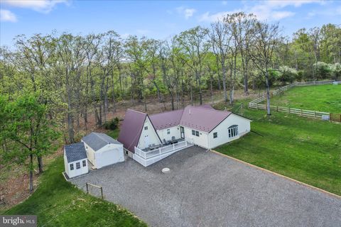 529 MCGLAUGHLIN ROAD GETTYSBURG PA 17325