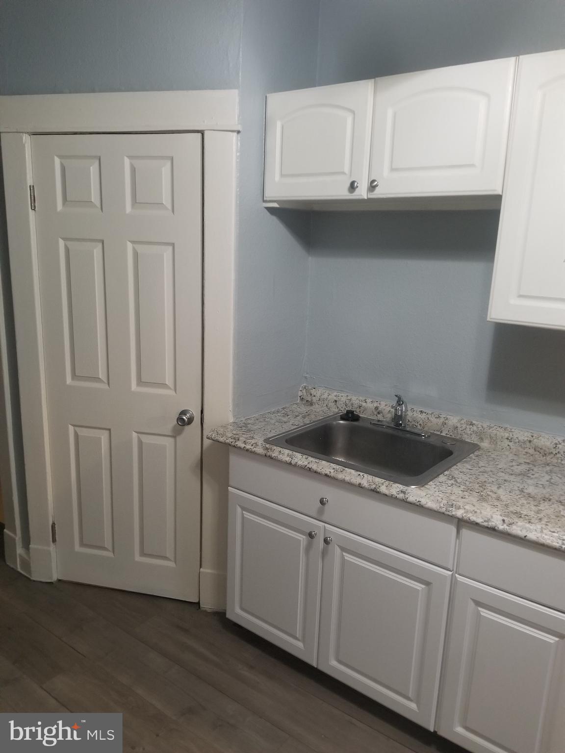 BELAIR-EDISON - Residential Lease