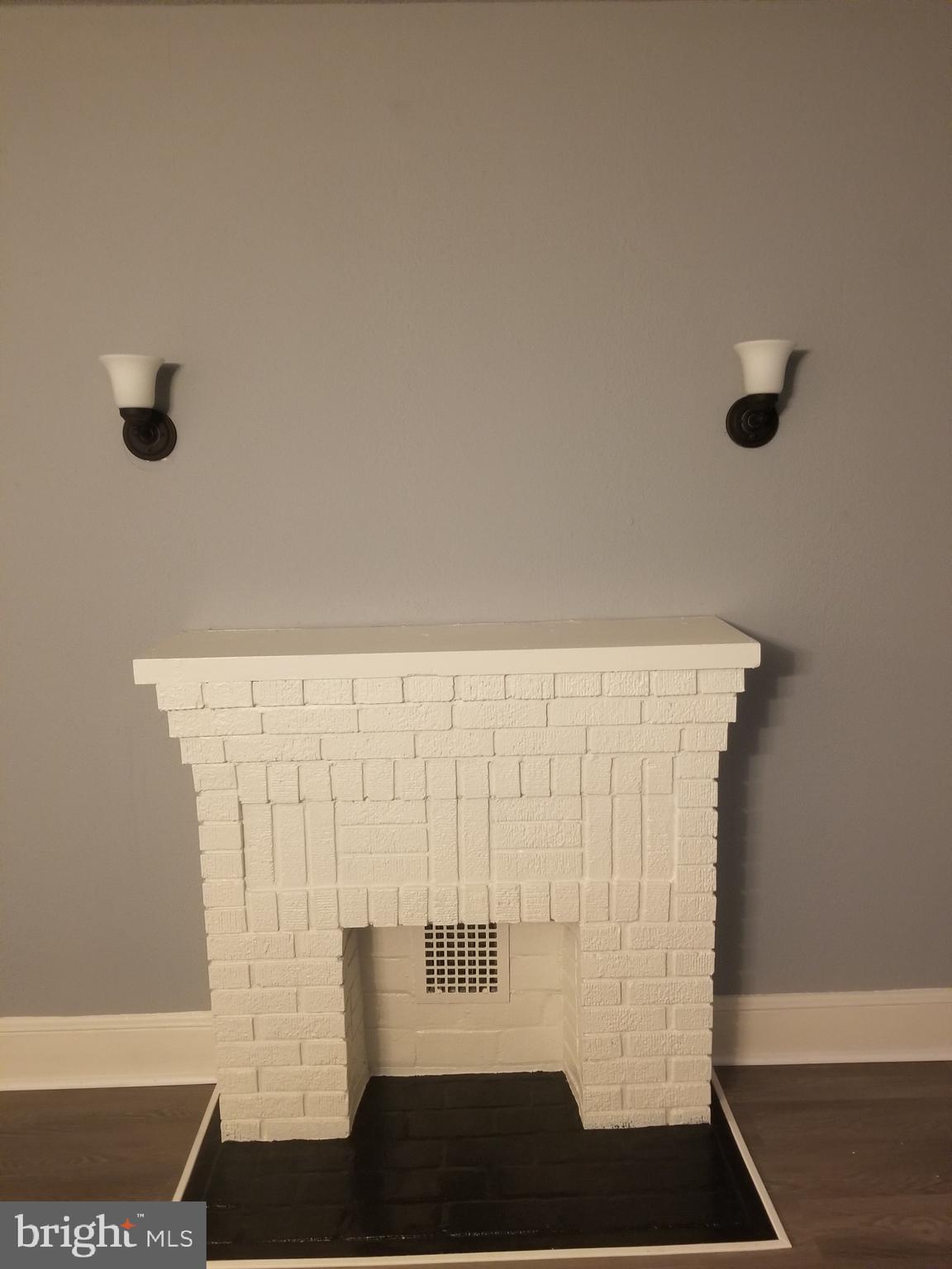 BELAIR-EDISON - Residential Lease