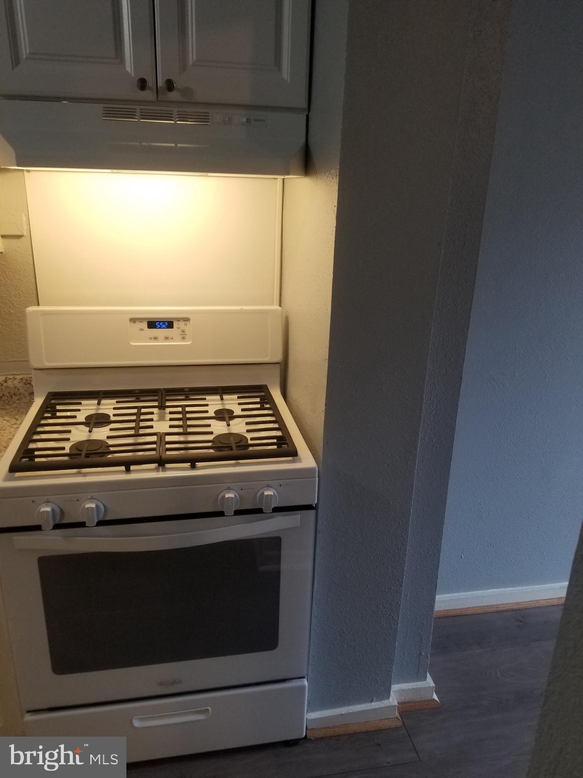 BELAIR-EDISON - Residential Lease