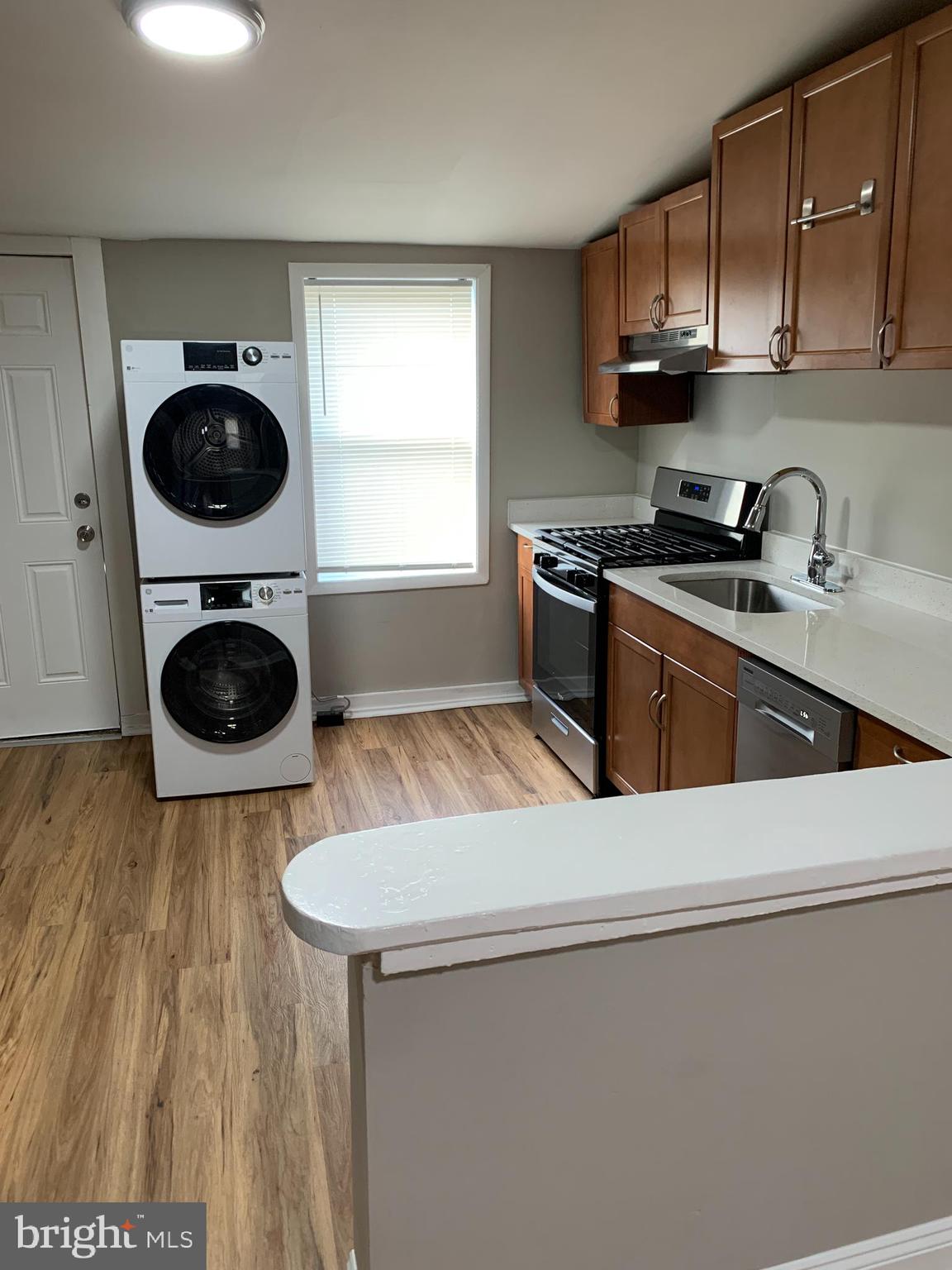 WASHINGTON VILLAGE - Residential