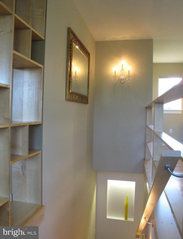 HOLTWOOD - Residential