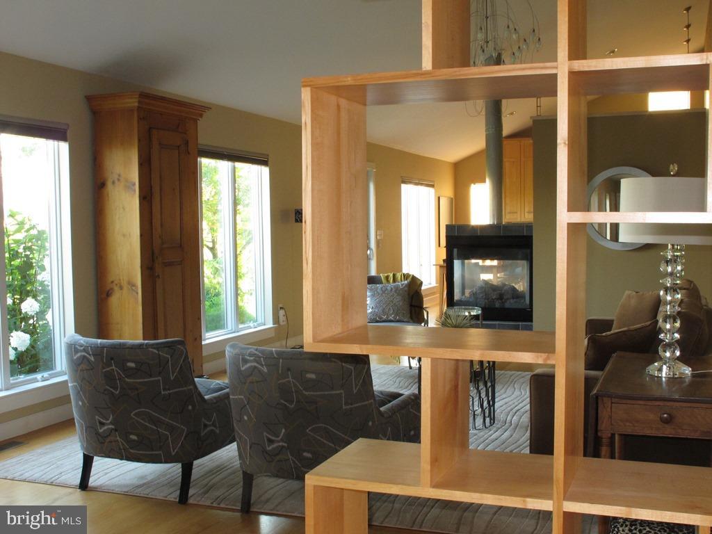 HOLTWOOD - Residential