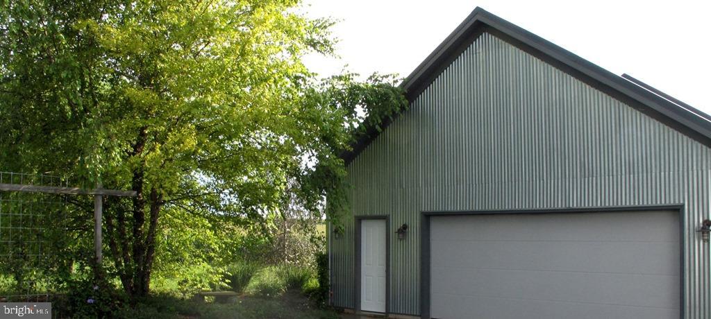 HOLTWOOD - Residential