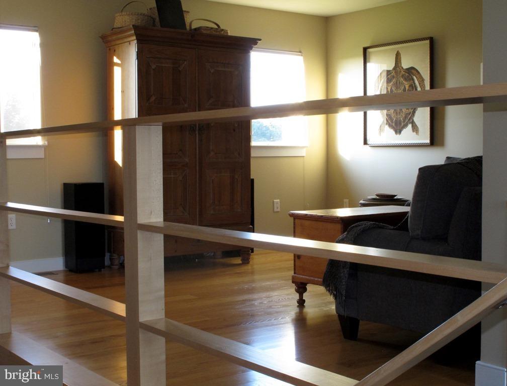 HOLTWOOD - Residential