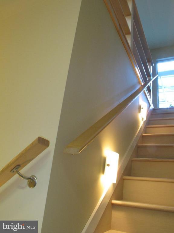 HOLTWOOD - Residential