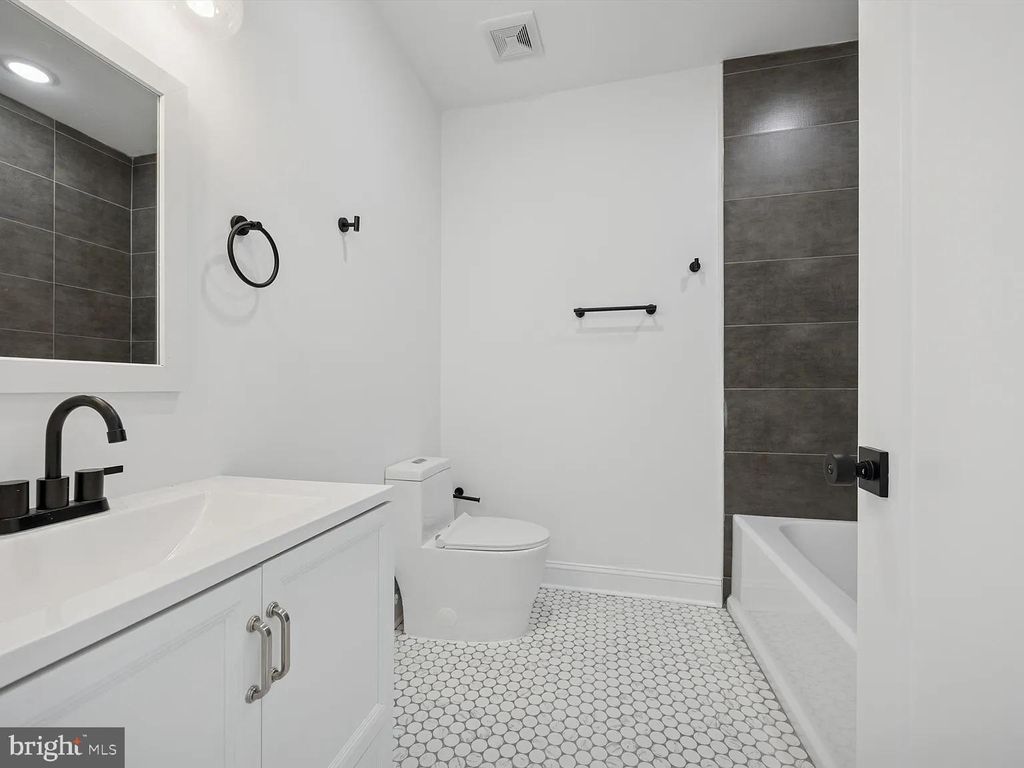 Photo of 1614 - 20 Ridge Avenue #304, PHILADELPHIA, PA 19130 (MLS # PAPH2579650)