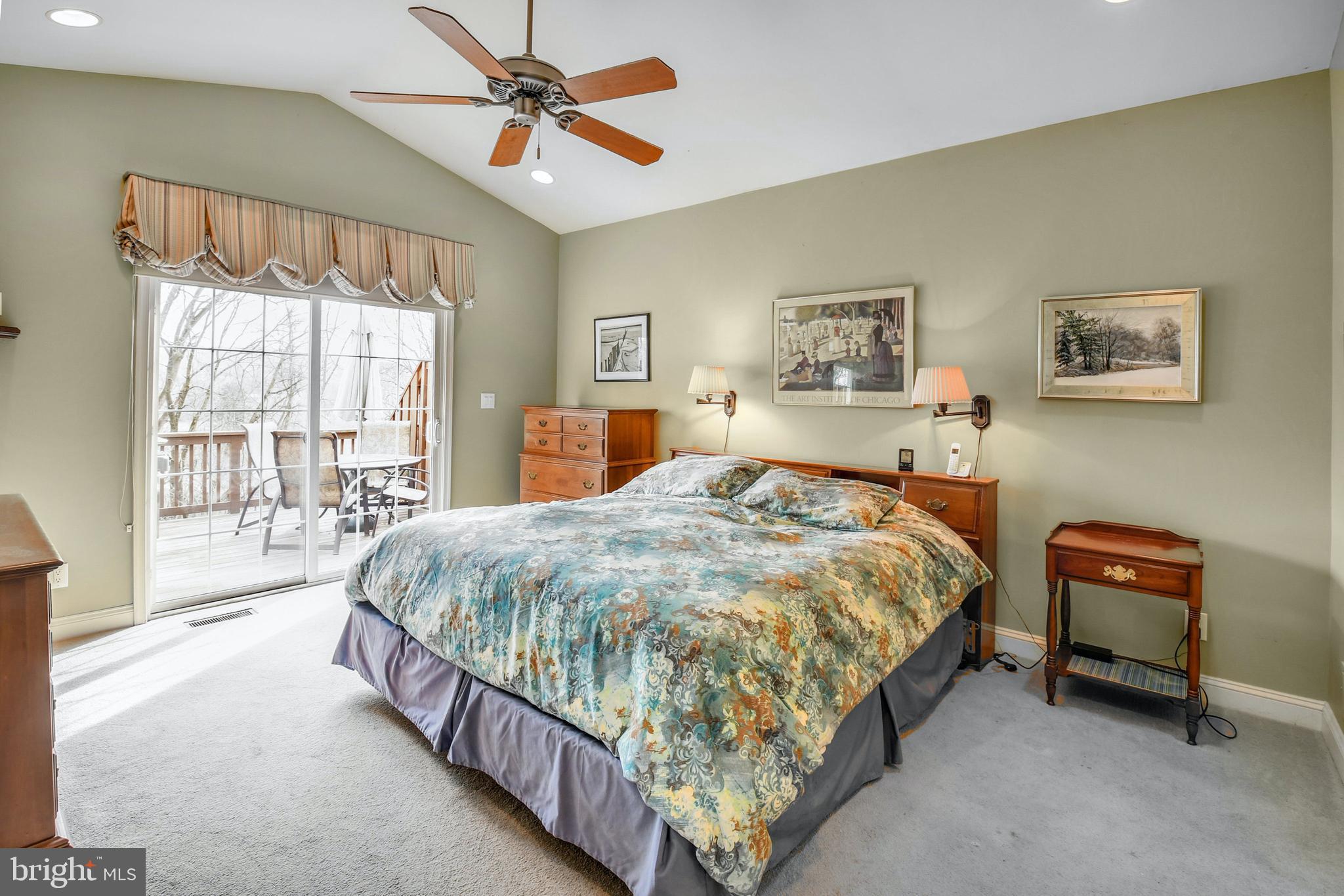 FOUR SEASONS AT SAUC - Residential