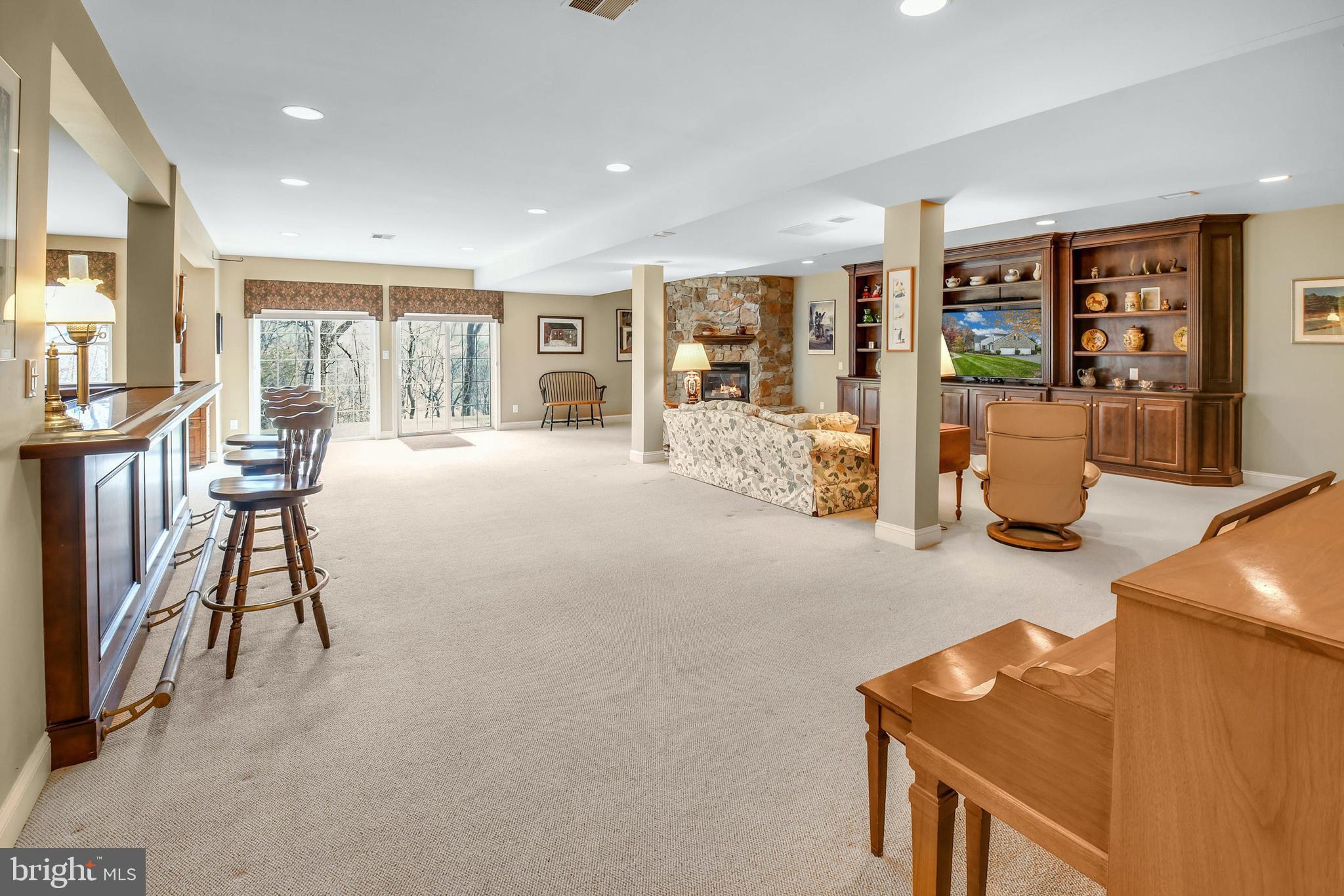 FOUR SEASONS AT SAUC - Residential