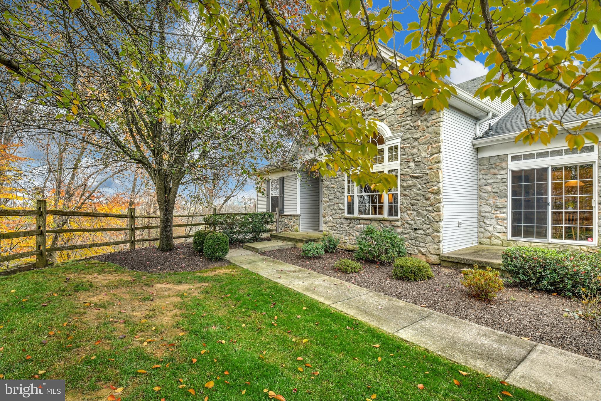 FOUR SEASONS AT SAUC - Residential