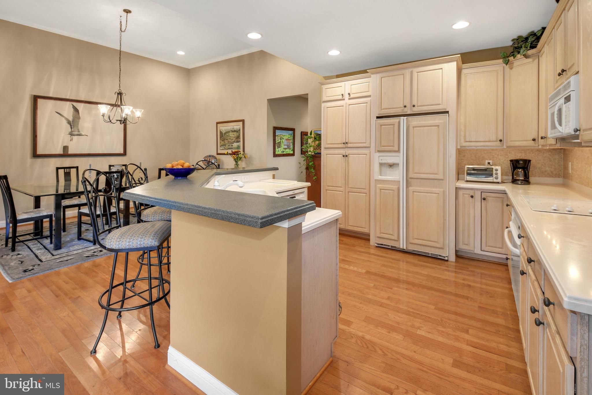 FOUR SEASONS AT SAUC - Residential